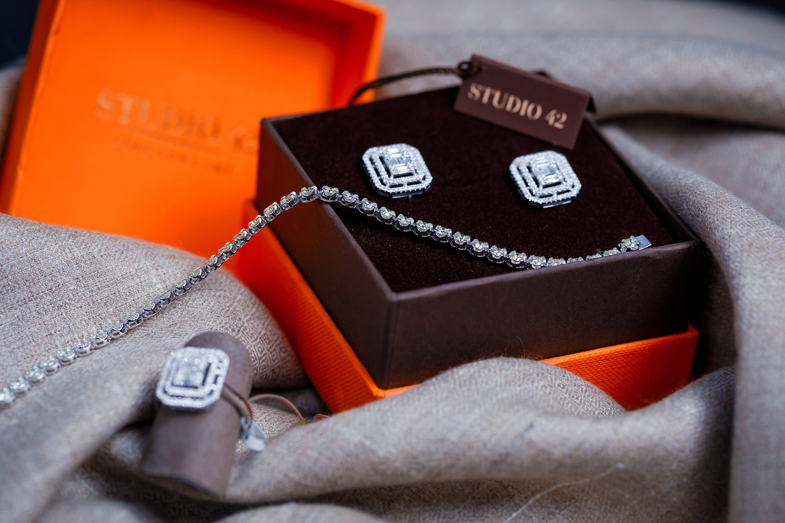 Предметная съемка. Семейный и Свадебный фотограф в Астане Александр Астапов