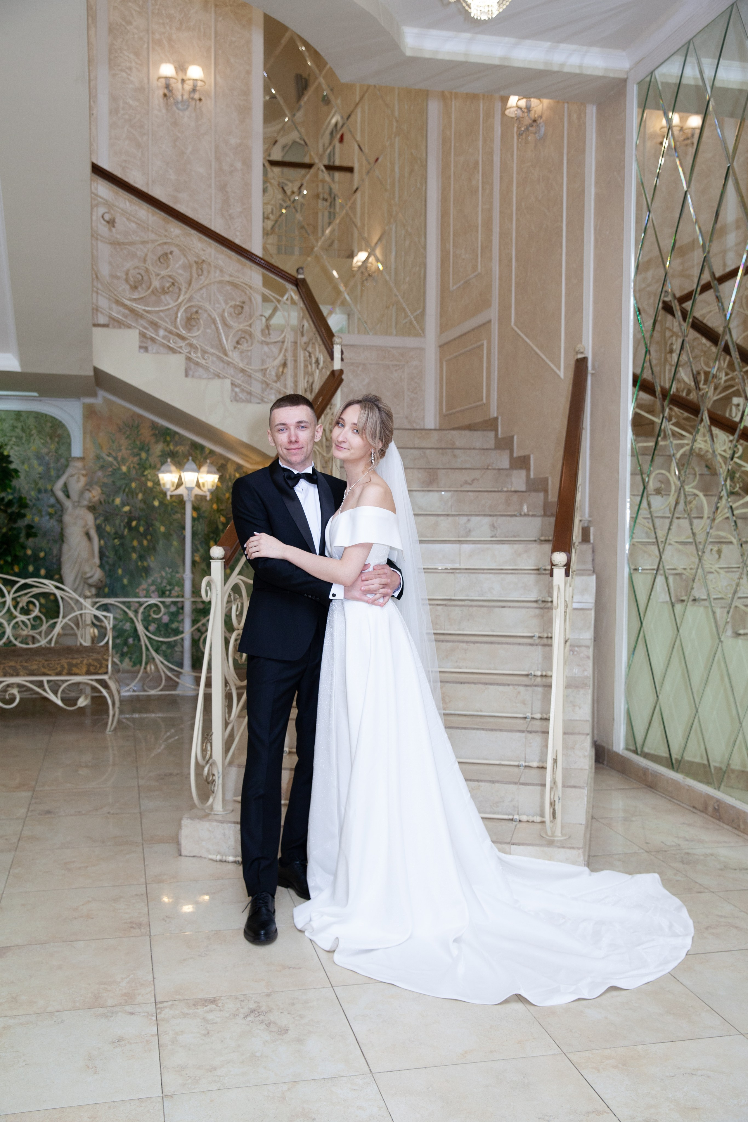 Свадебная фотосессия в отеле Ареал. Фотограф в Железнодорожном и Балашихе