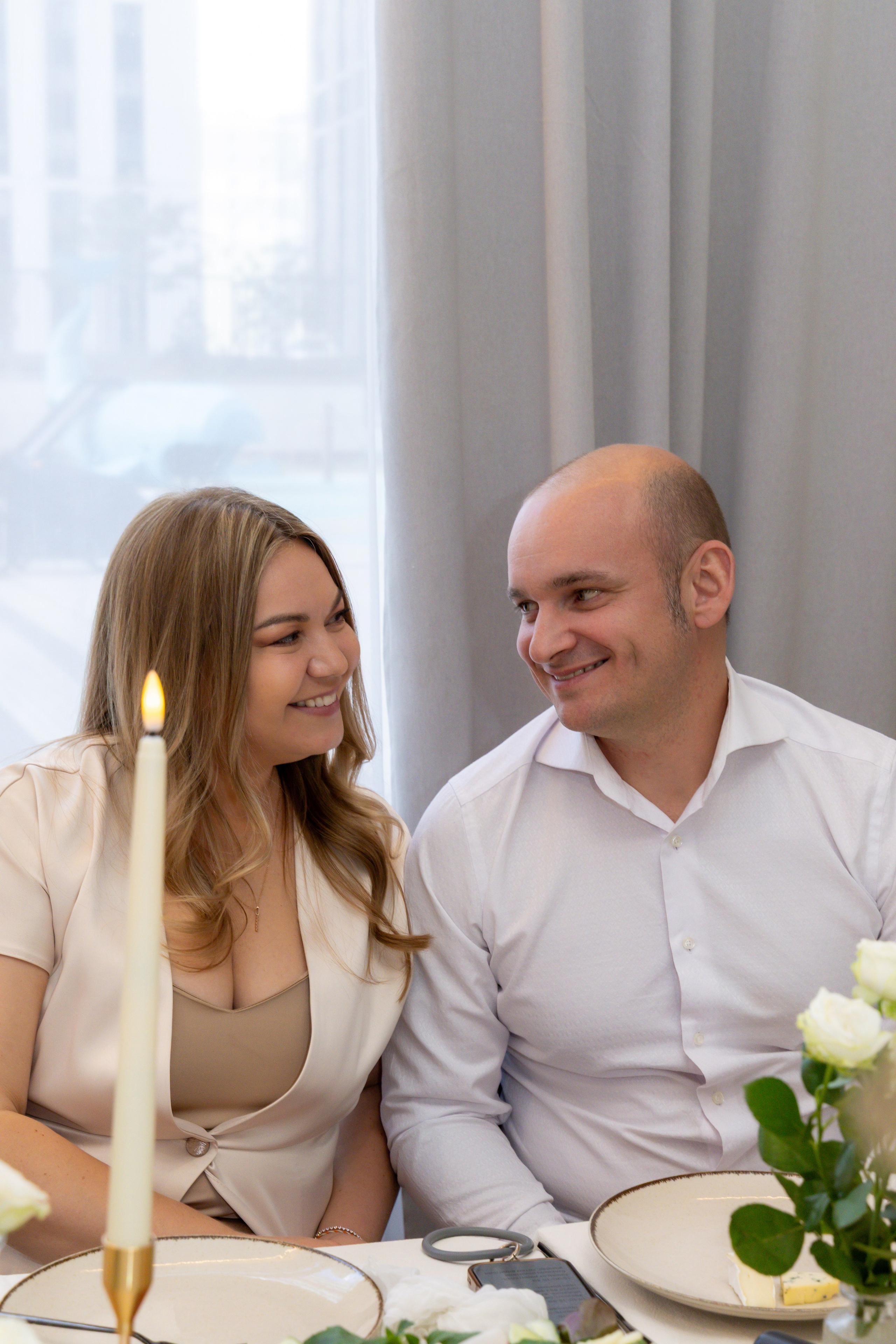 Банкет в кругу близких. Свадебный фотограф и видеограф в Москве — анонс фото и видео с церемонии в день свадьбы