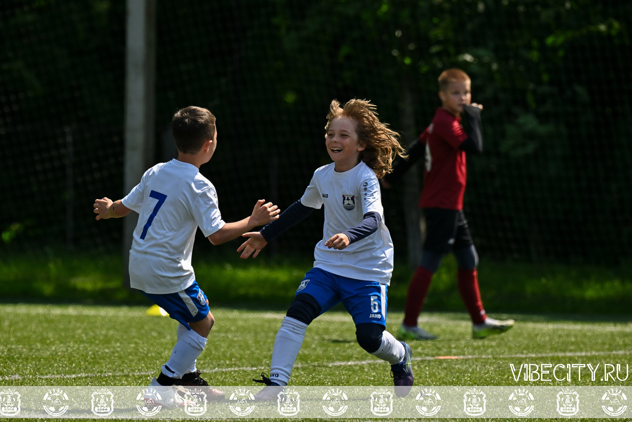 Большие Звезды светят Малым. VIBECITY.RU Вайб Сити Ру Фоторепортажи Фотоотчеты Калининград