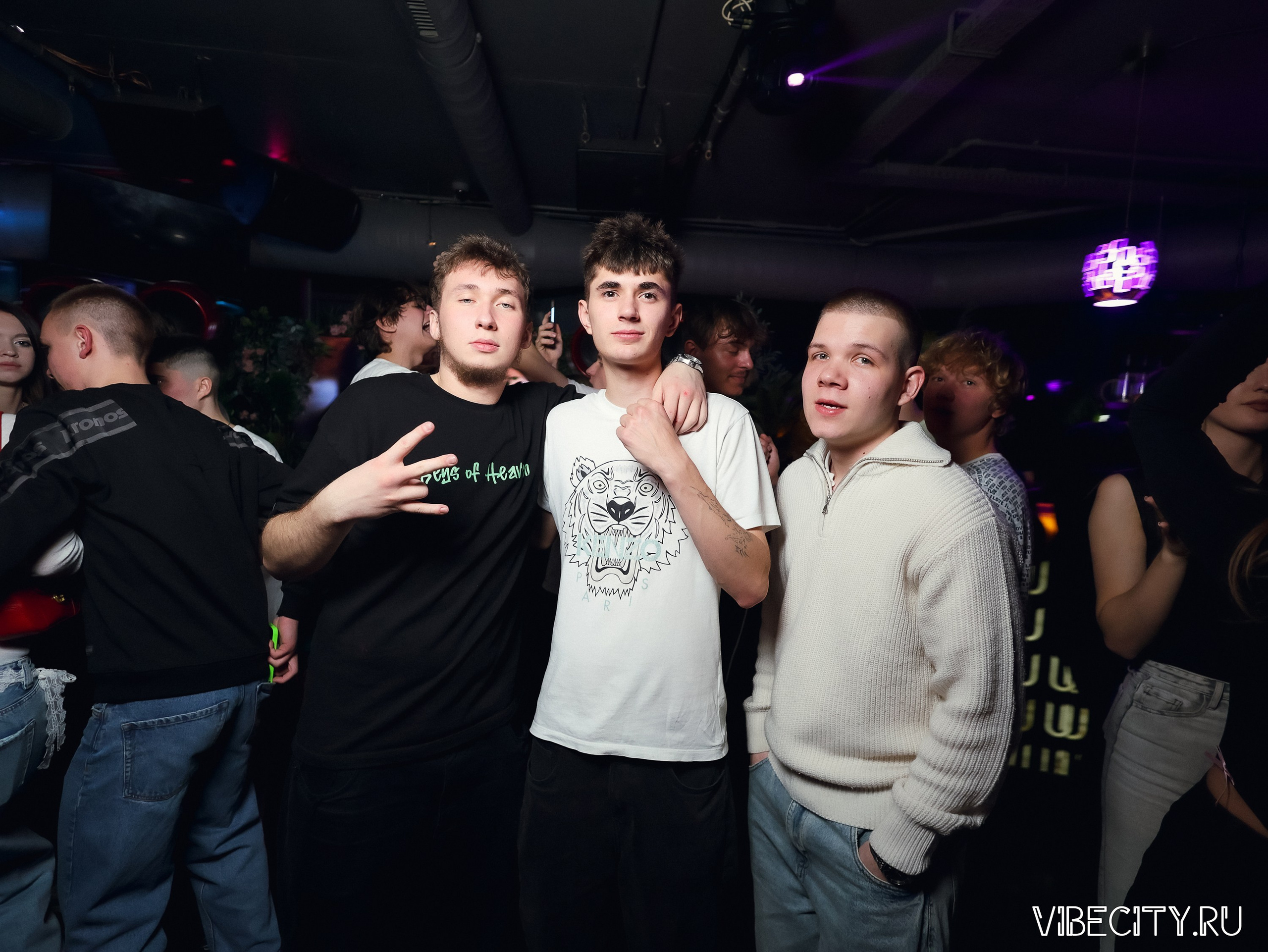 DOUBLE U. VIBECITY.RU Вайб Сити Ру Фоторепортажи Фотоотчеты Калининград