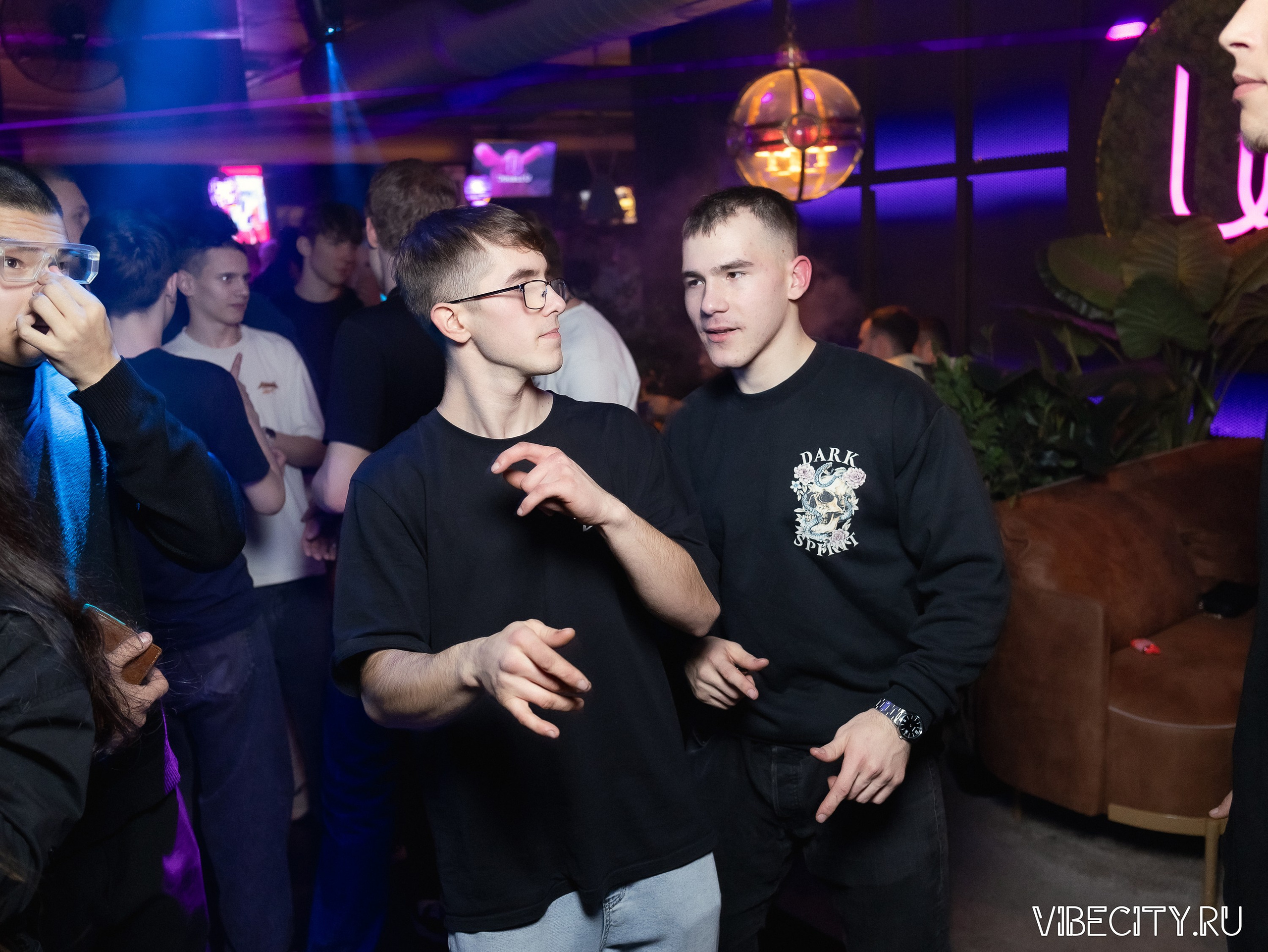 DOUBLE U. VIBECITY.RU Вайб Сити Ру Фоторепортажи Фотоотчеты Калининград