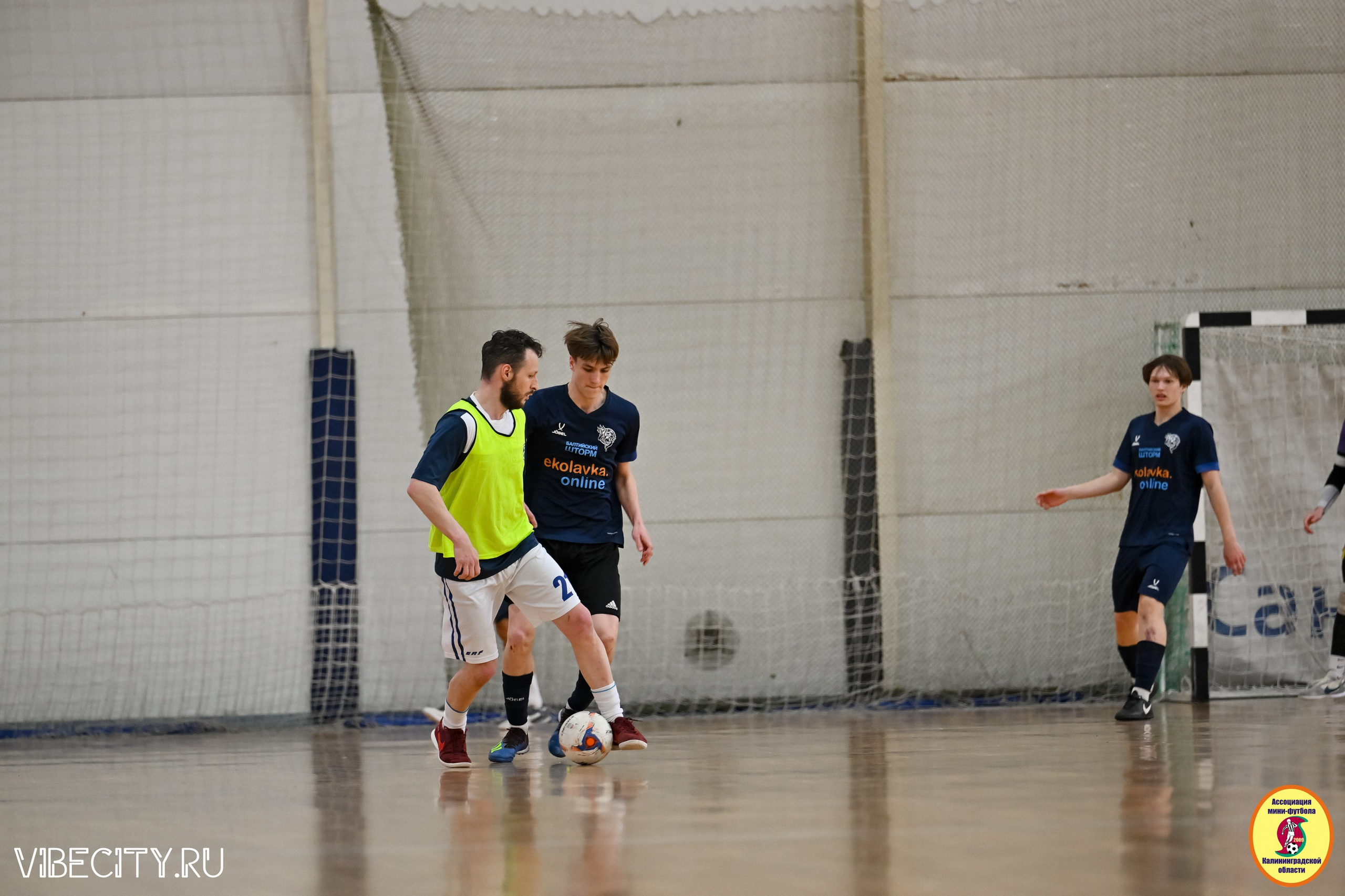 8 тур Корпоративной Бизнес-Лиги по футзалу. VIBECITY.RU Вайб Сити Ру Фоторепортажи Фотоотчеты Калининград