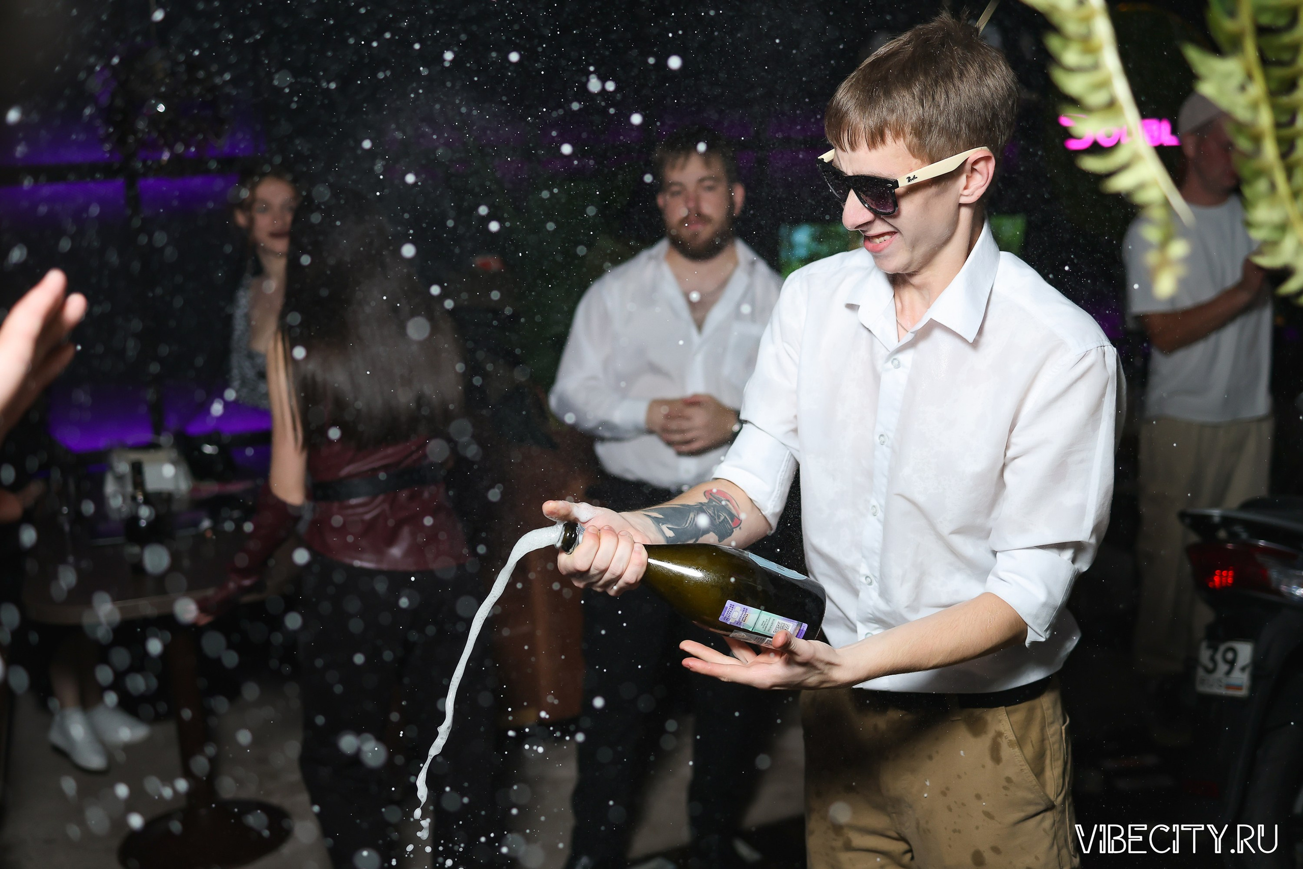 DOUBLE U. VIBECITY.RU Вайб Сити Ру Фоторепортажи Фотоотчеты Калининград