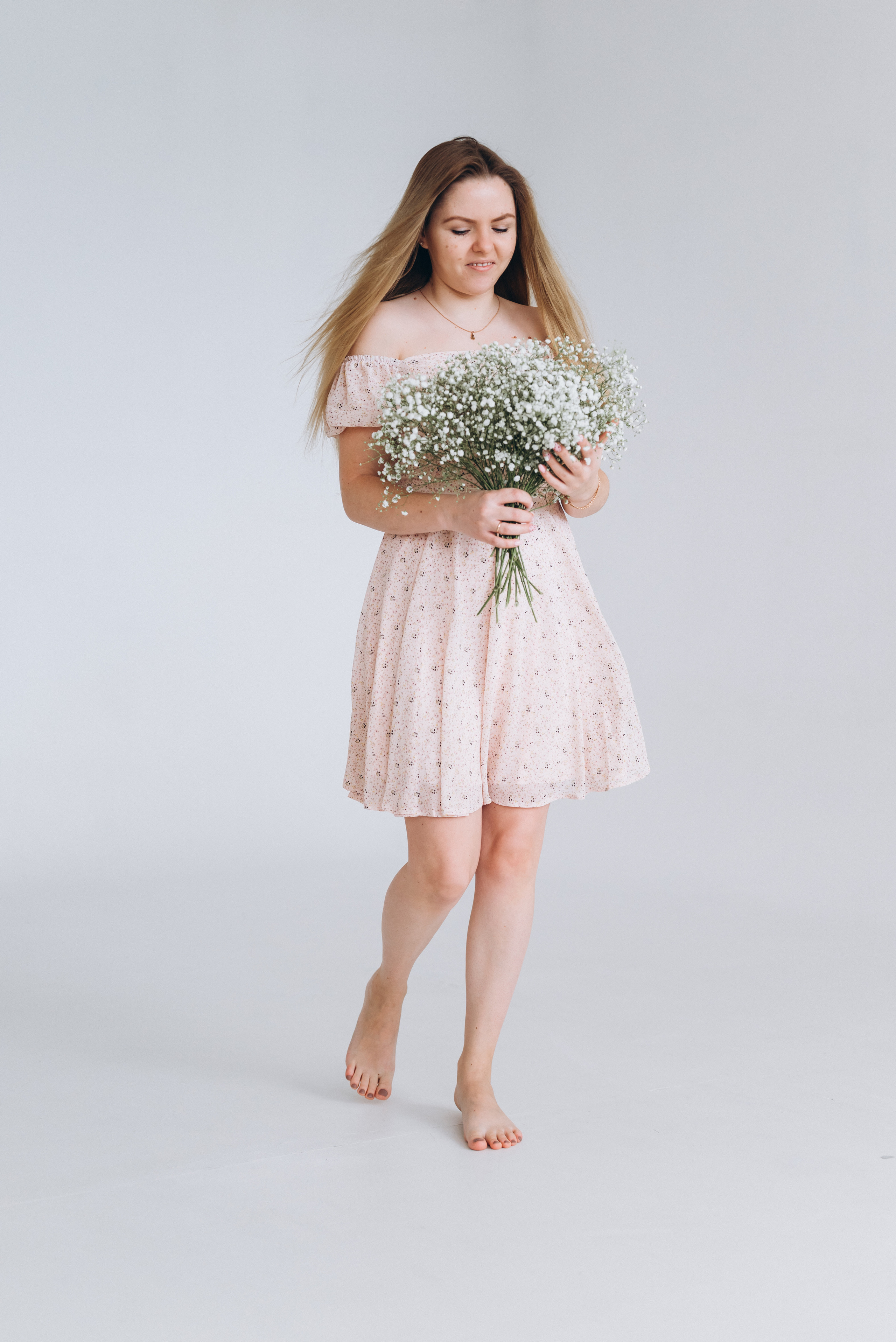 Фотосессия с цветами. Ната. Семейный фотограф в Минске Дарья Дреко