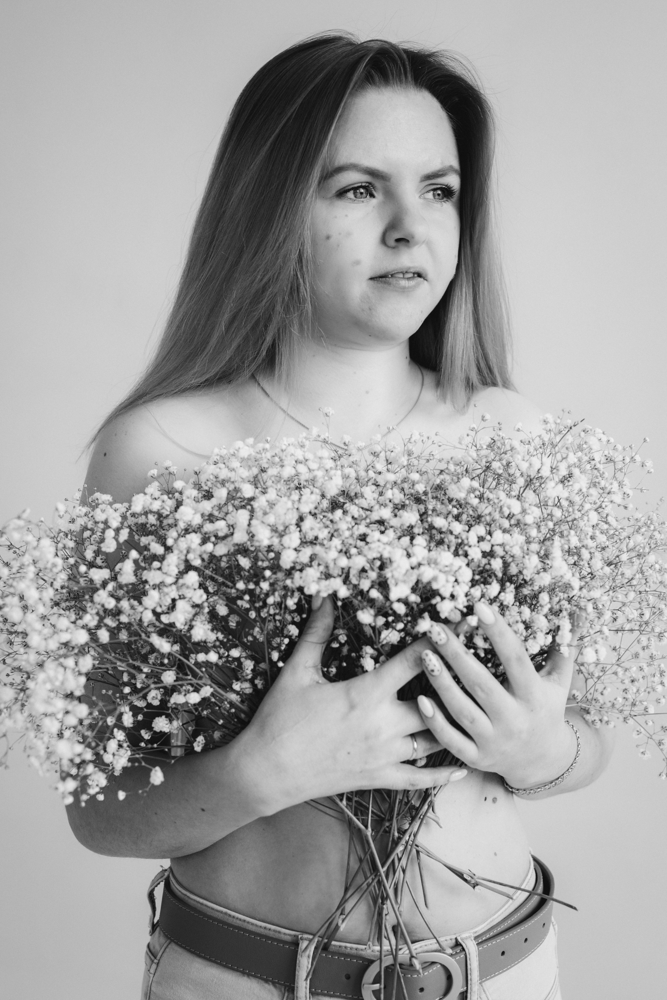 Фотосессия с цветами. Ната. Семейный фотограф в Минске Дарья Дреко