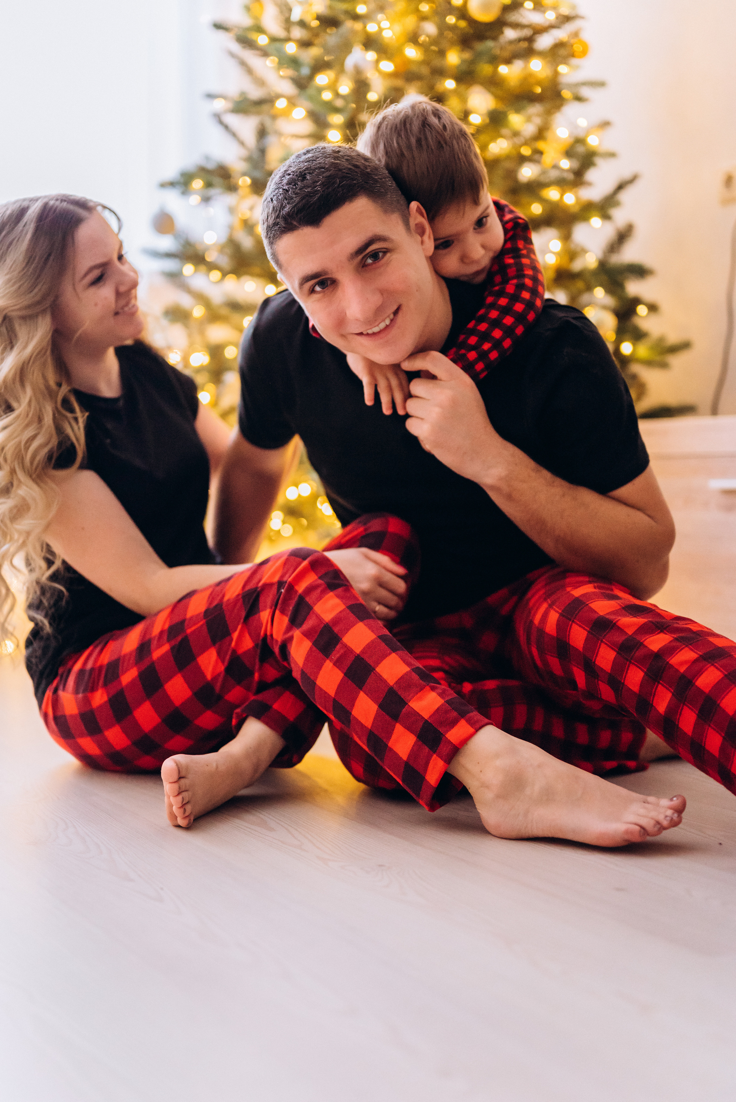 Под ёлочкой. Семейный фотограф в Минске Дарья Дреко