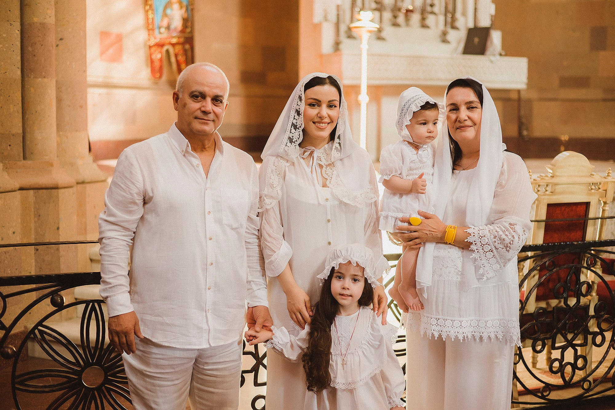 Крещение Евы и Мари. Фотограф Ростов-на-Дону Белла Керимова