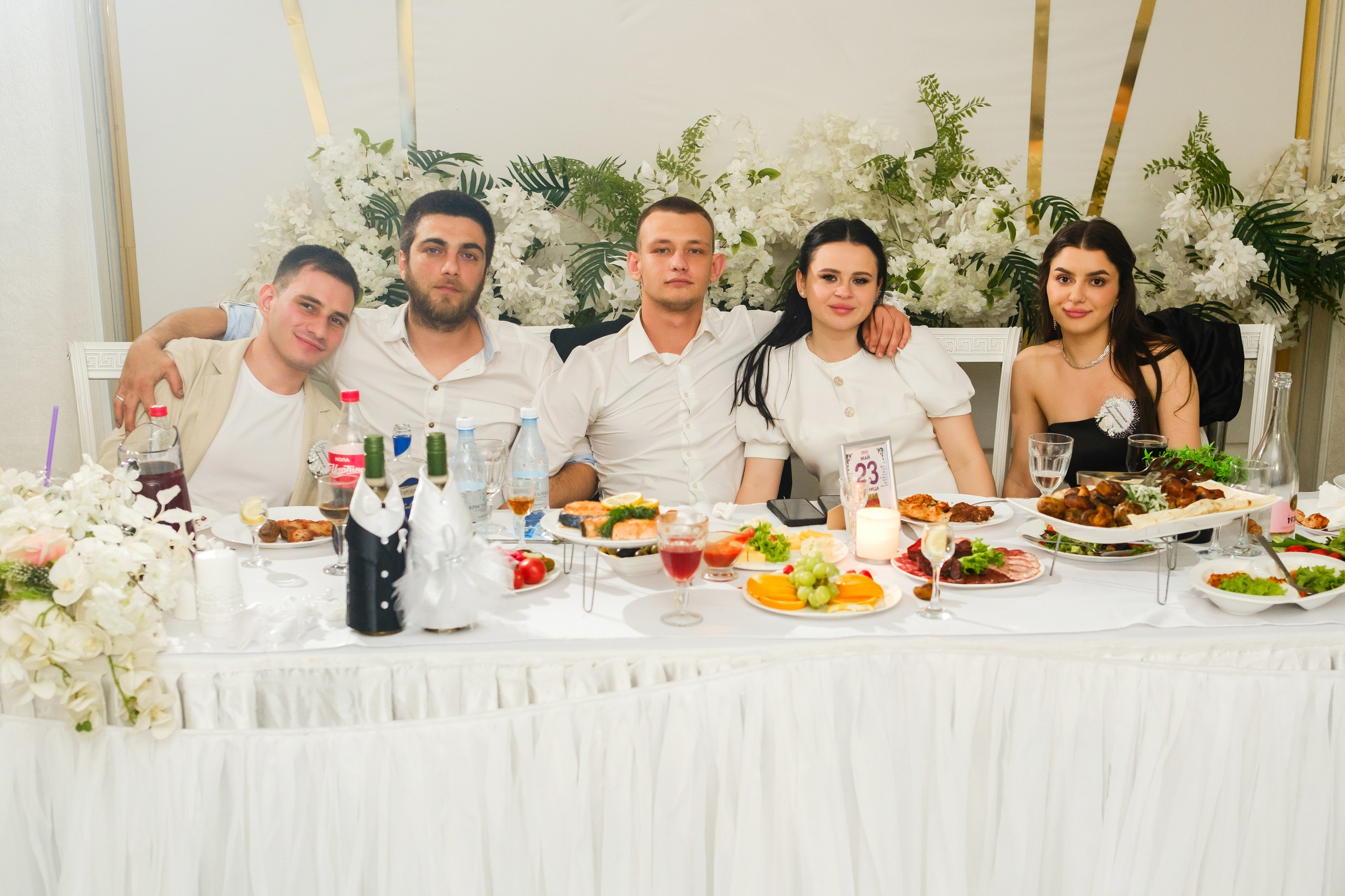 Тазабег и Диана. Свадебный фотограф | репортаж | праздники | крещение