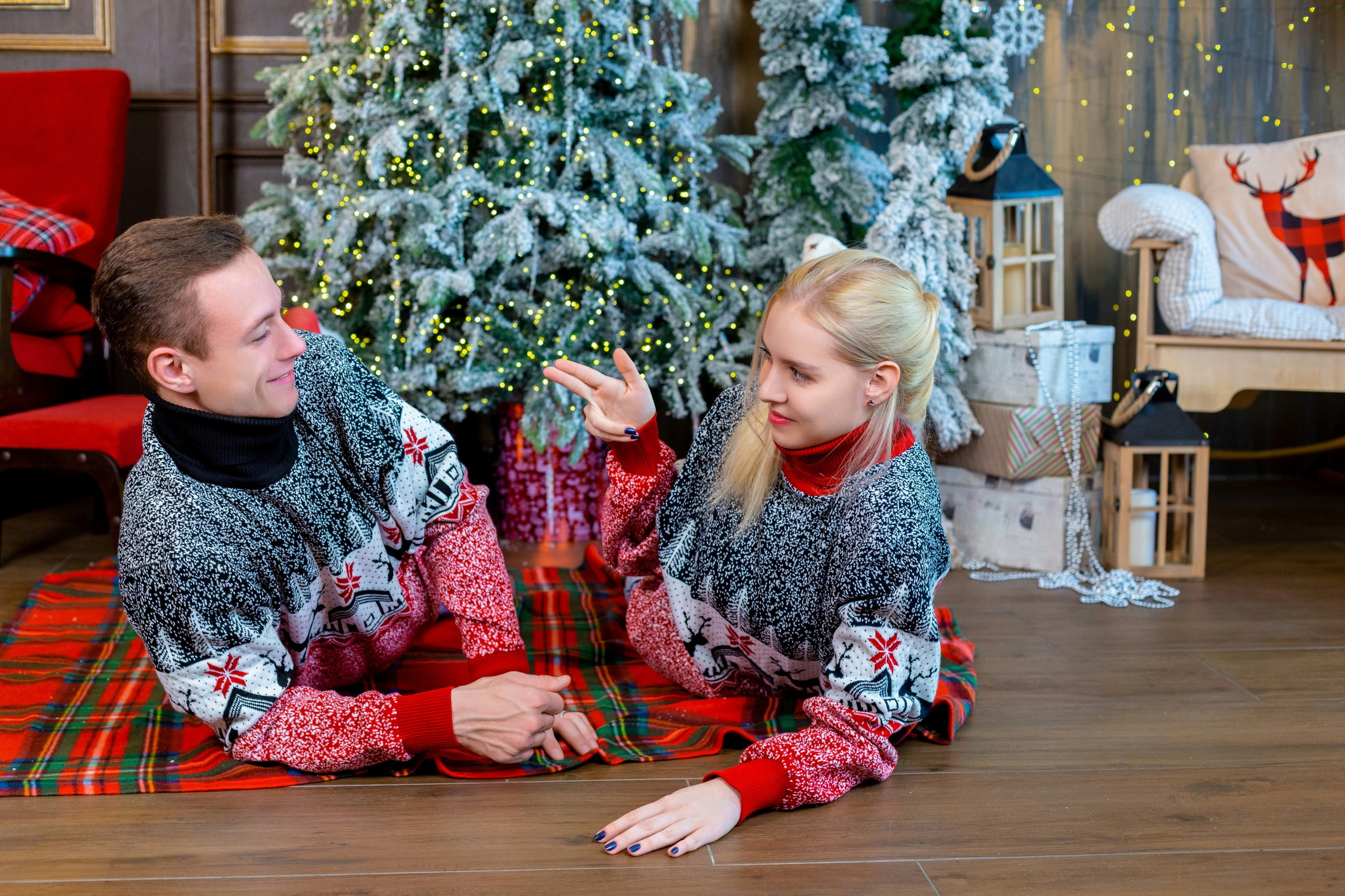 Новогодние фотосессии в Иркутске. Фотограф видеограф Иркутск фото видео студия Алексея Марамзина