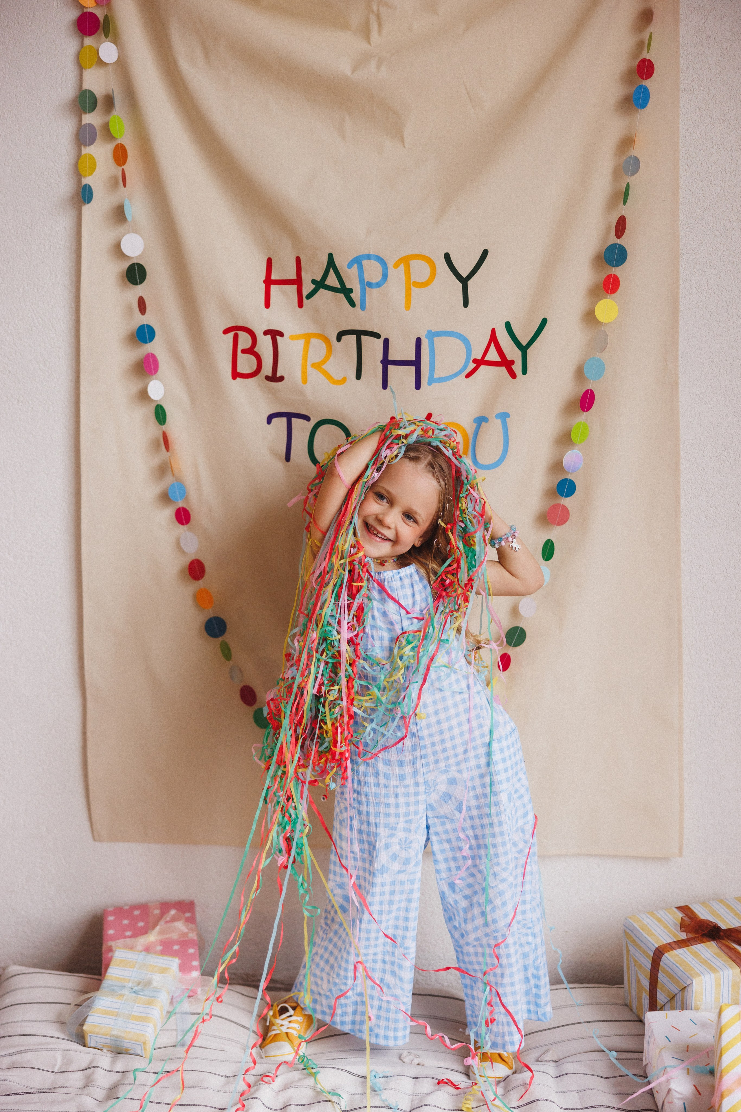 Яркая, весёлая фотосессия к Дню рождения. Фотостудия «Mestone», город Краснодар. Семейный и детский фотограф в Краснодаре Анна Трашкова