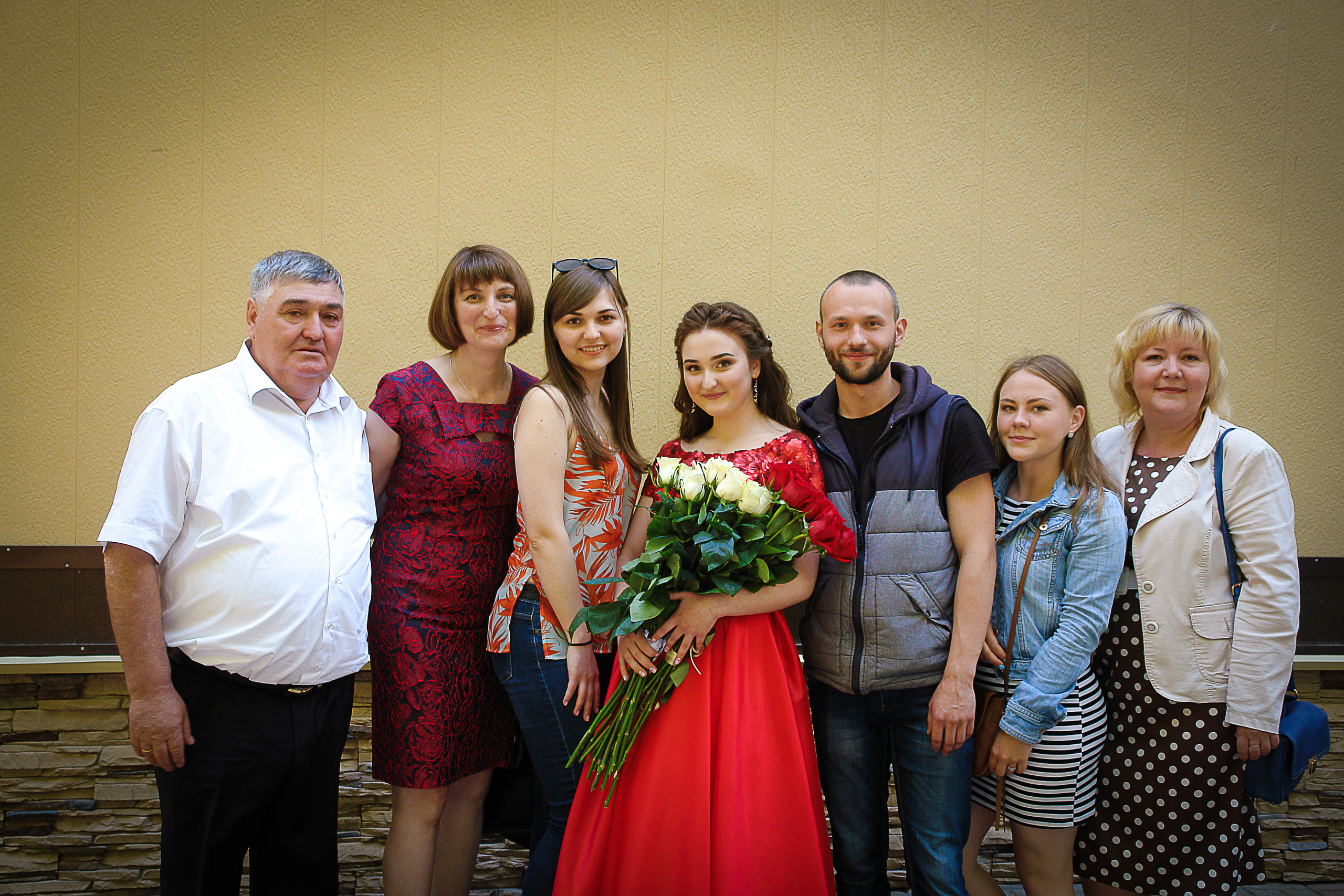 Фотосъемка в детском саду фотосъемка в школе Дипломы Выпускник Фотопла. Фотосъемка в детском саду и школе. Фотоальбомы и фотокниги ВЫПУСКНИК