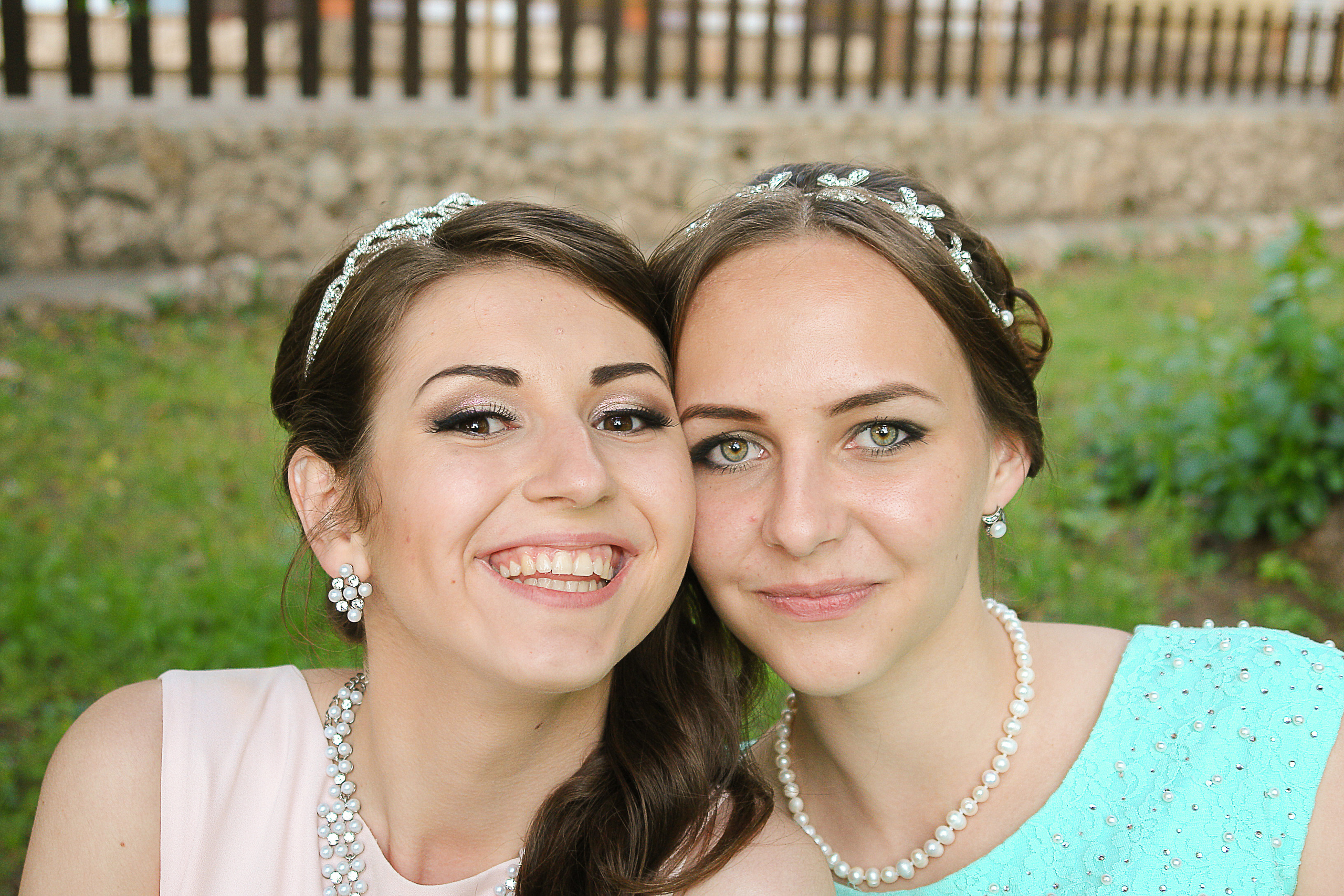 Фотосъемка в детском саду фотосъемка в школе Дипломы Выпускник Фотопла. Фотосъемка в детском саду и школе. Фотоальбомы и фотокниги ВЫПУСКНИК