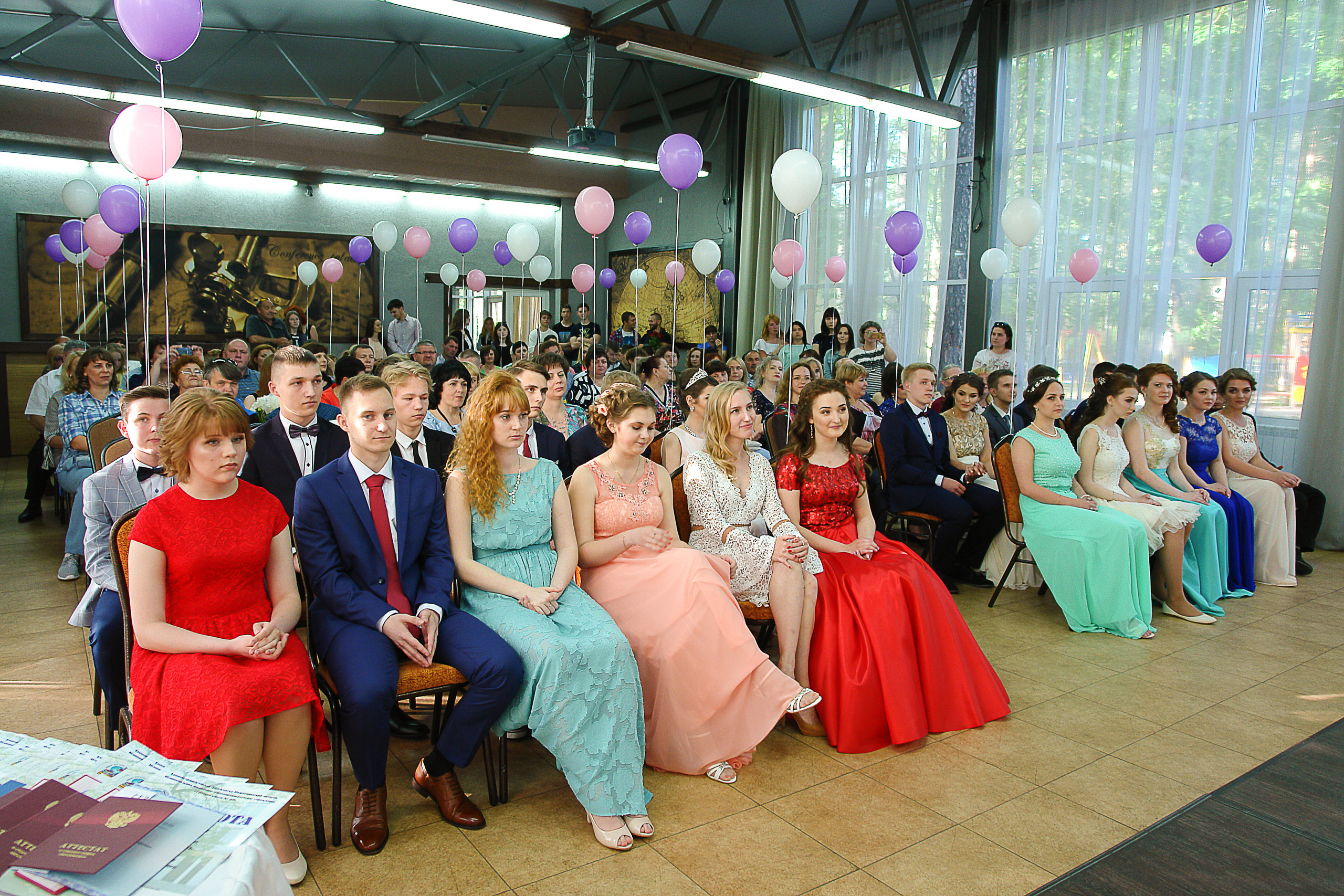 Фотосъемка в детском саду фотосъемка в школе Дипломы Выпускник Фотопла. Фотосъемка в детском саду и школе. Фотоальбомы и фотокниги ВЫПУСКНИК