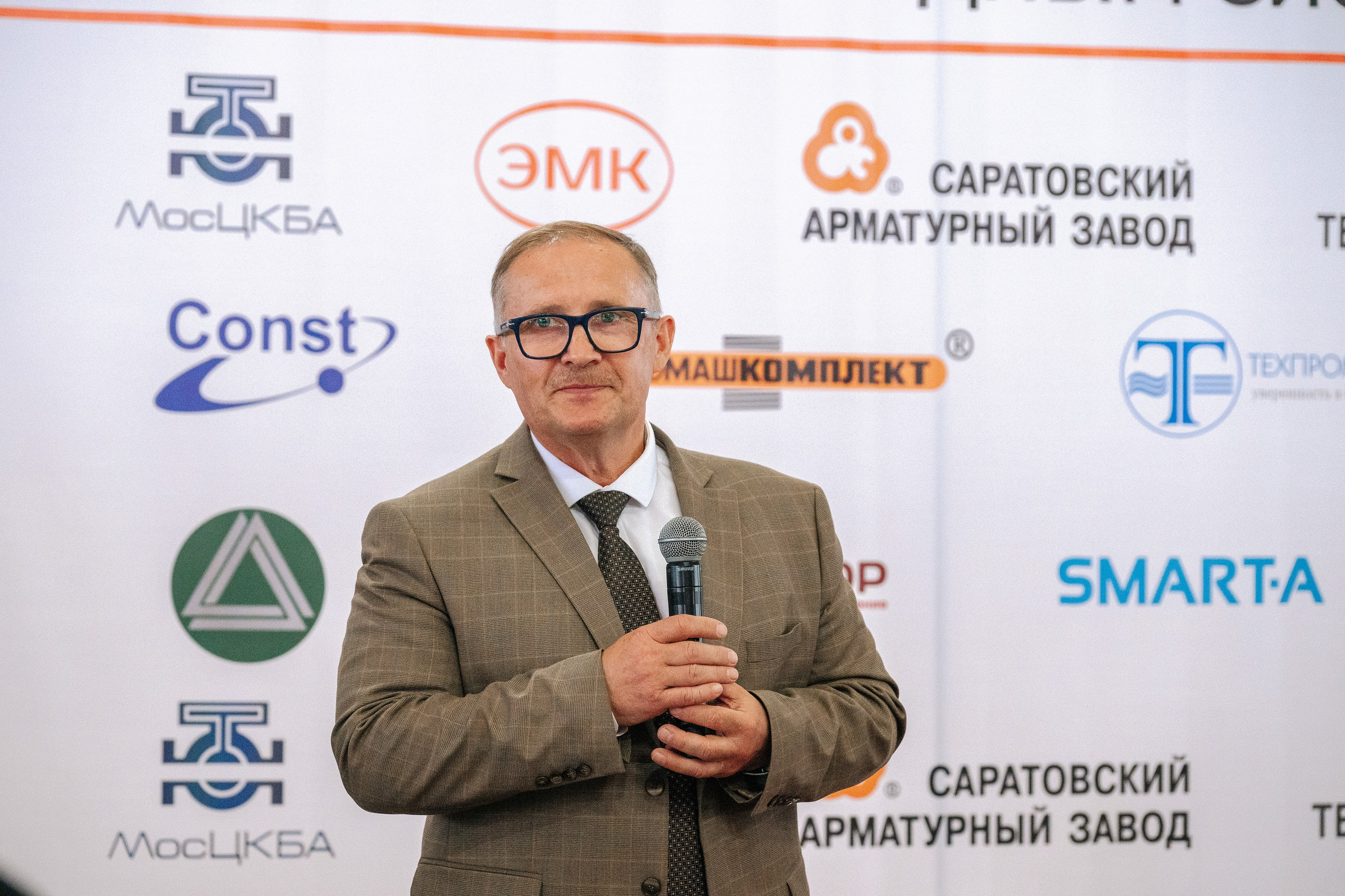 Индустрия в деталях: мой фоторепортаж с главной арматурной конференции. Фотограф Валерия Голубева (Миронова)