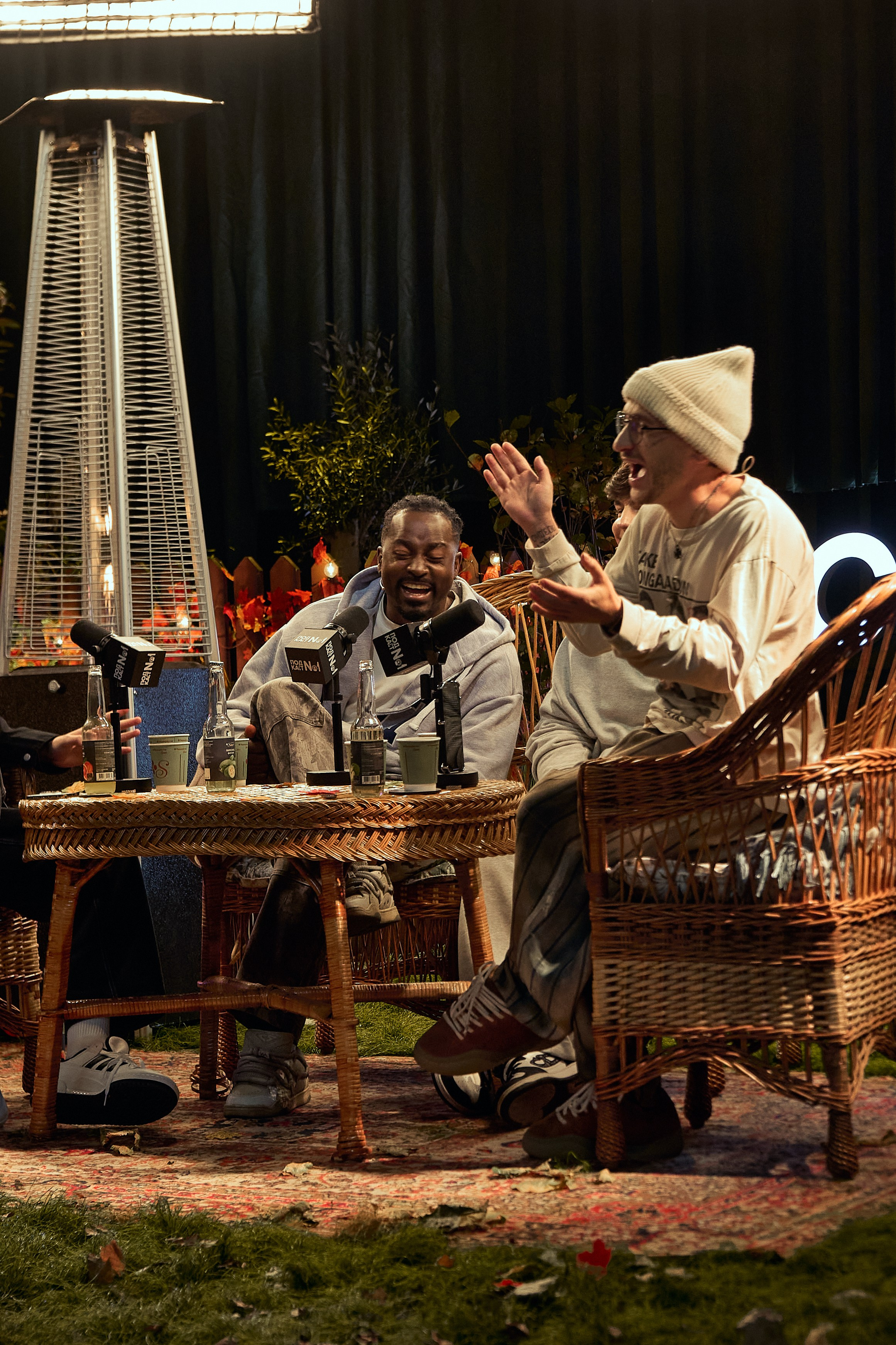 Бэстейдж «Летний подкаст № 1». Главная