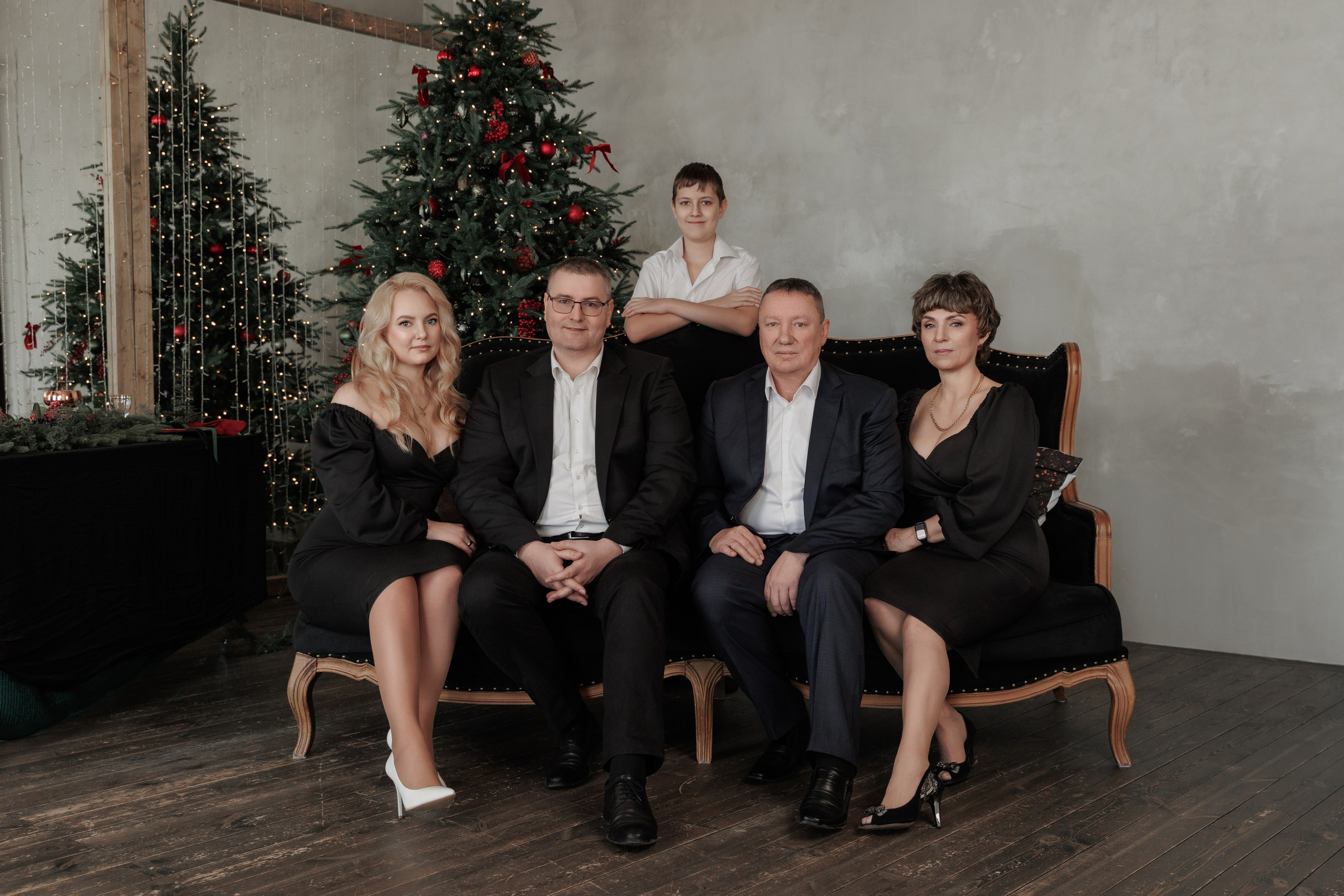 Лера с семьей. Фотограф женского портрета, беременности и материнства Харькова Елена