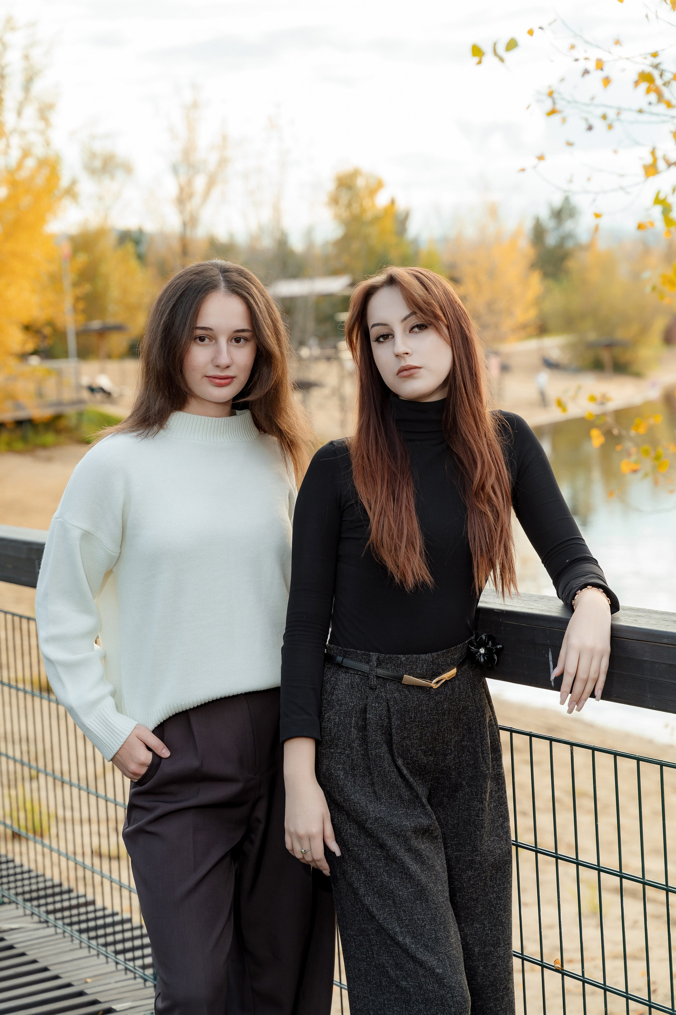 Фотосессия осенью в парке. 11 класс. Фотограф Ким Наталья в Красноярске