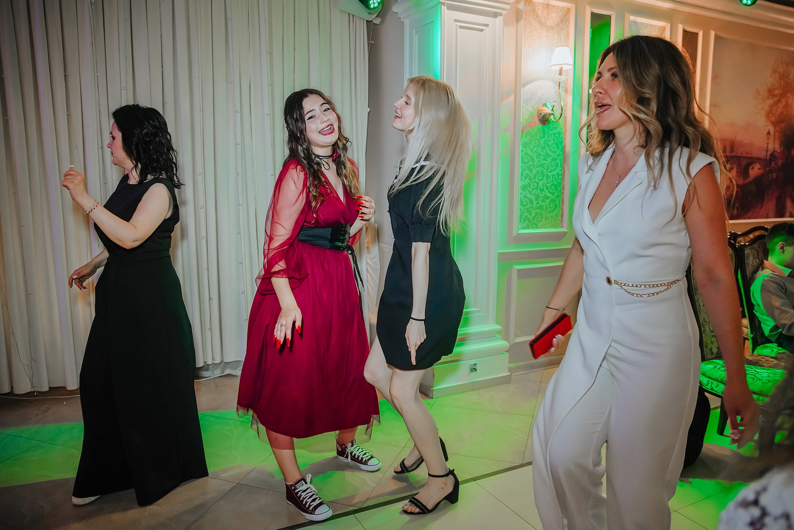 Выпускной полный день. Онегин. Семейный и детский фотограф в Нижнем Новгороде