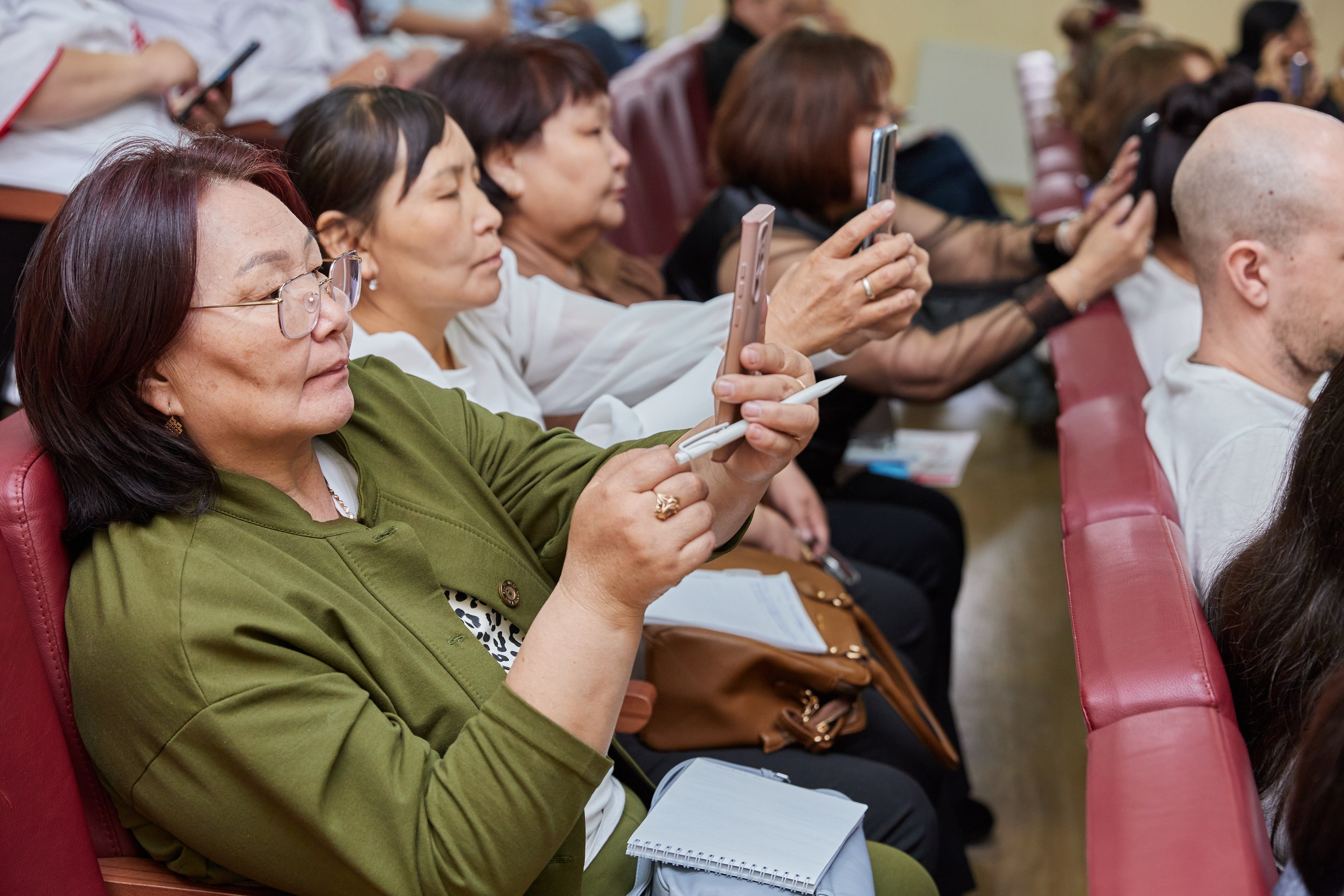 Врачебная конференция. Контент-фотограф в Абакане Наталья Нагибина