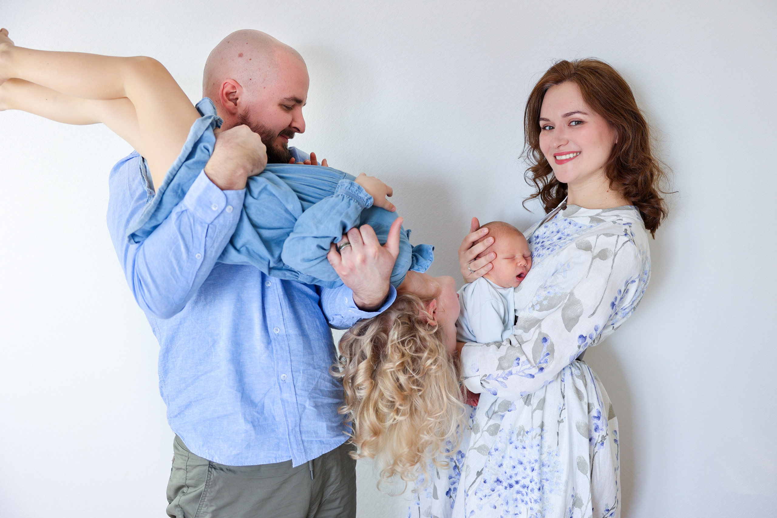 Аня, Саня, Алиса и Ваня. Оксана Ромашкина- семейный и ньюборн фотограф из Москвы