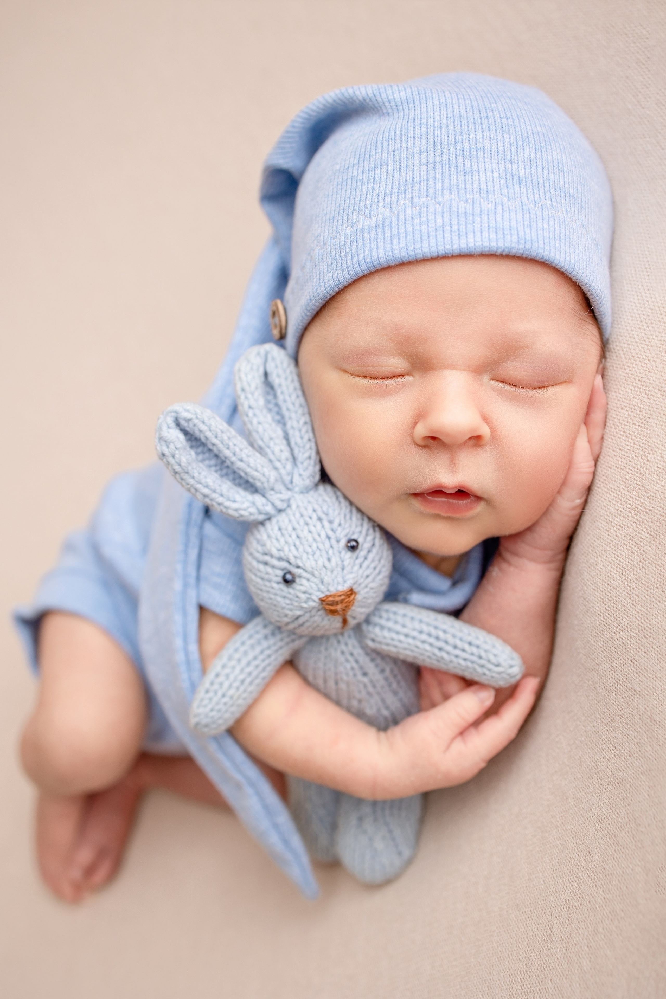 Нежная и милая фотосессия первых дней жизни Вашего ребенка в Минске. Фотограф новорождённых Минск — стоимость newborn фотосессии в Минске