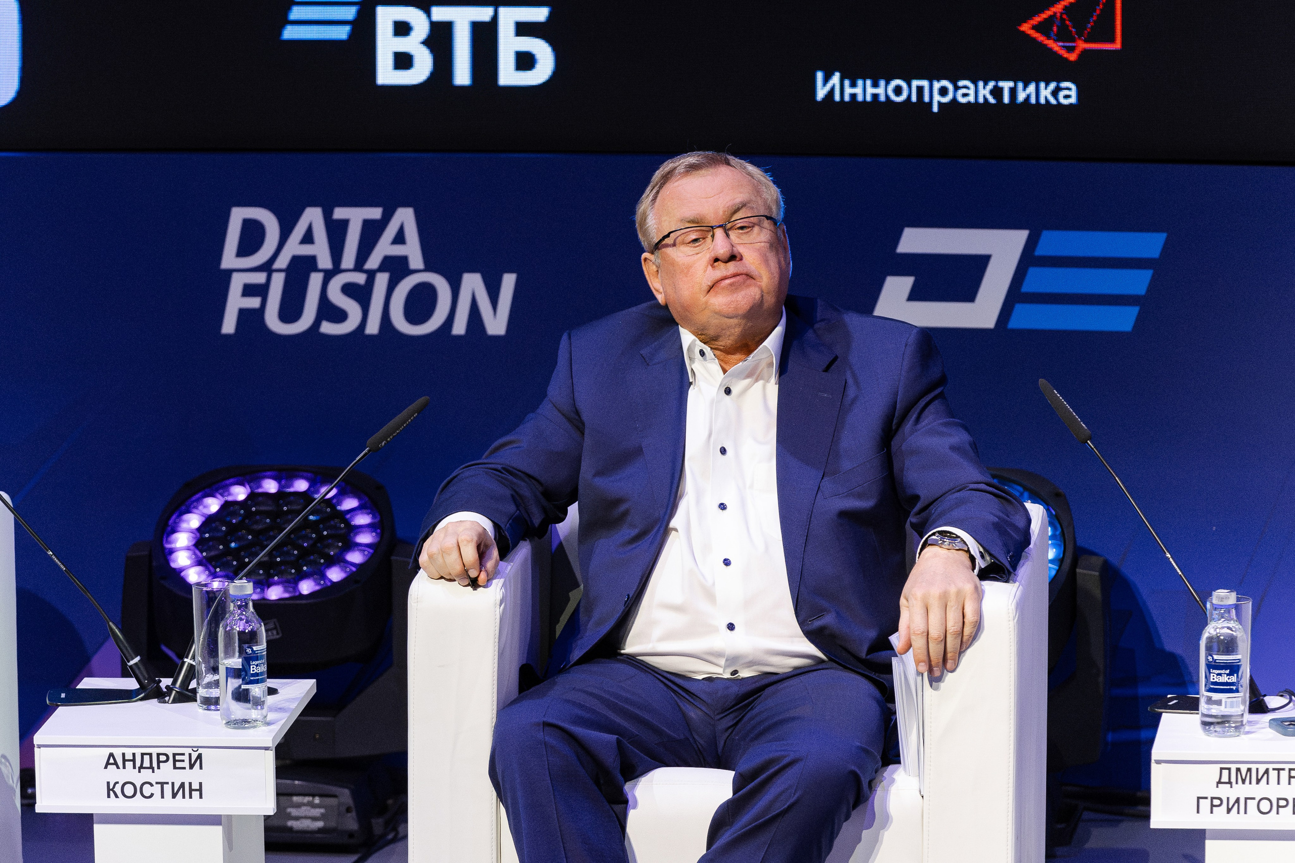 Data Fusion. Свадебный репортажный фотограф в Москве
