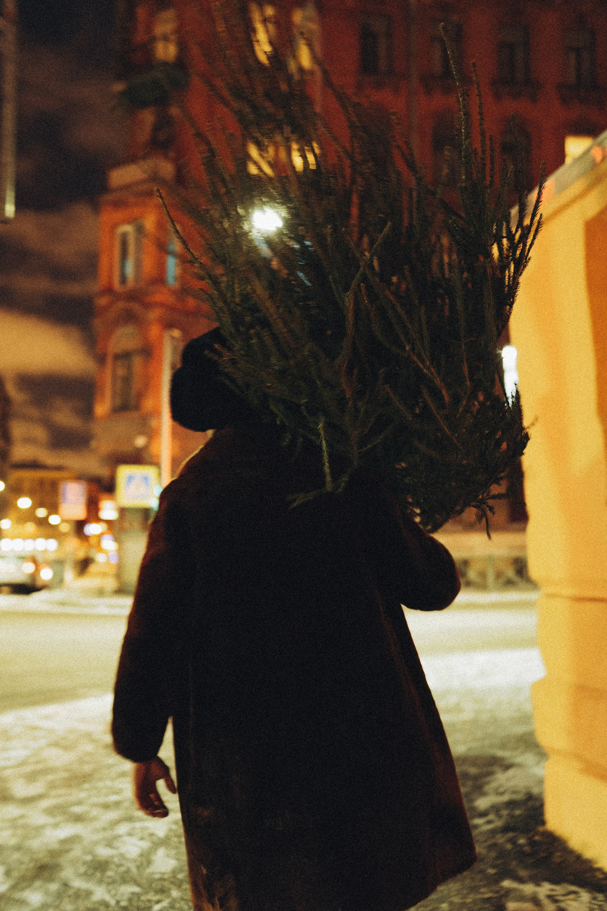 НОВОГОДНЯЯ ПРОГУЛКА ПАРЫ ПО ЧЕРНЫШЕВСКОЙ ПЕРЕД НОВЫМ ГОДОМ. Профессиональный фотограф, Санкт-Петербург — Виктория Богомолова