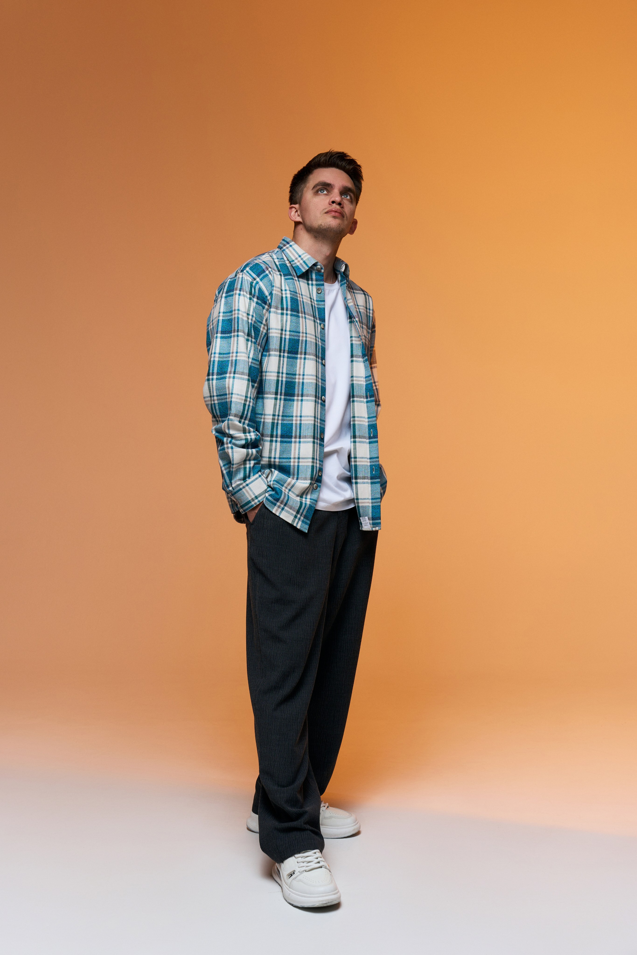 Студийная для бренда. Иван Упоров — фотограф, рилсмейкер чебоксары