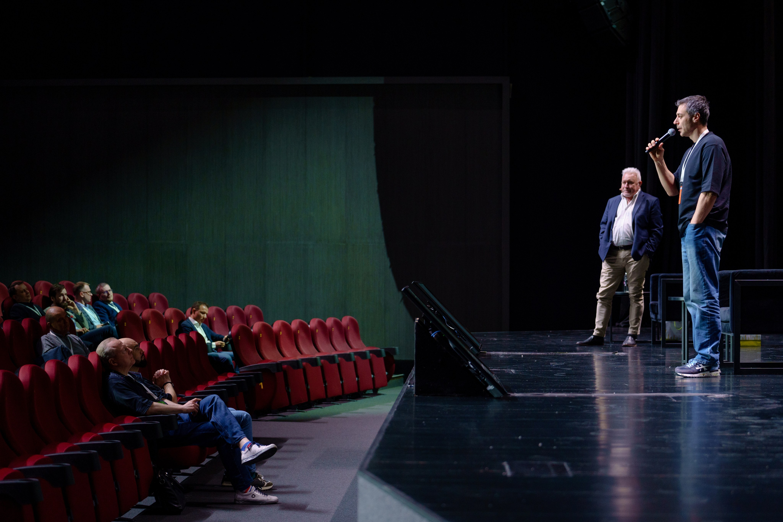 Фотограф на отраслевую партнерскую конференцию в Москве. Репортажный фотограф Москва Сергей Дружинин