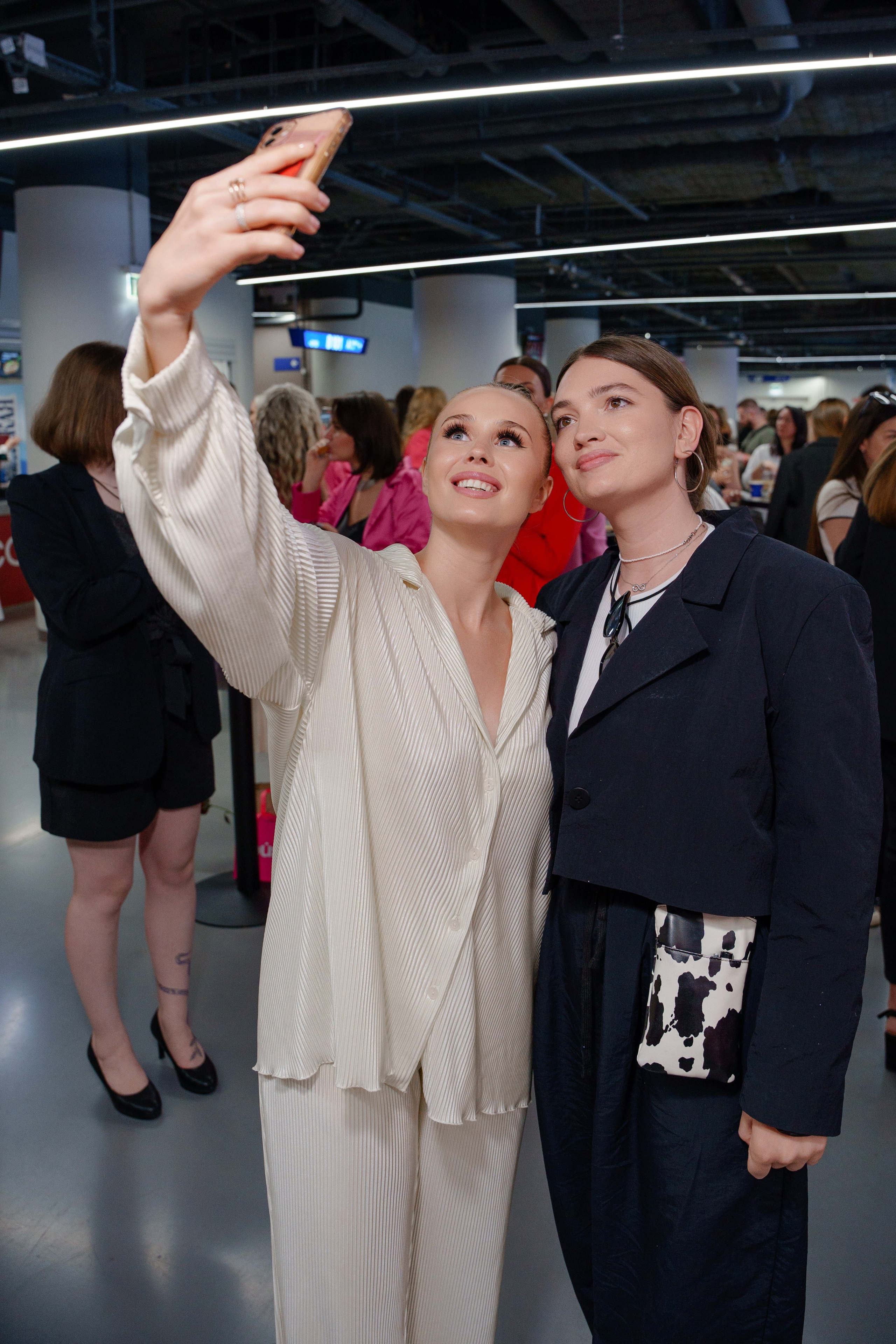 Фотограф на самую масштабную женскую конференцию в России WomenConf. Репортажный фотограф Москва Сергей Дружинин