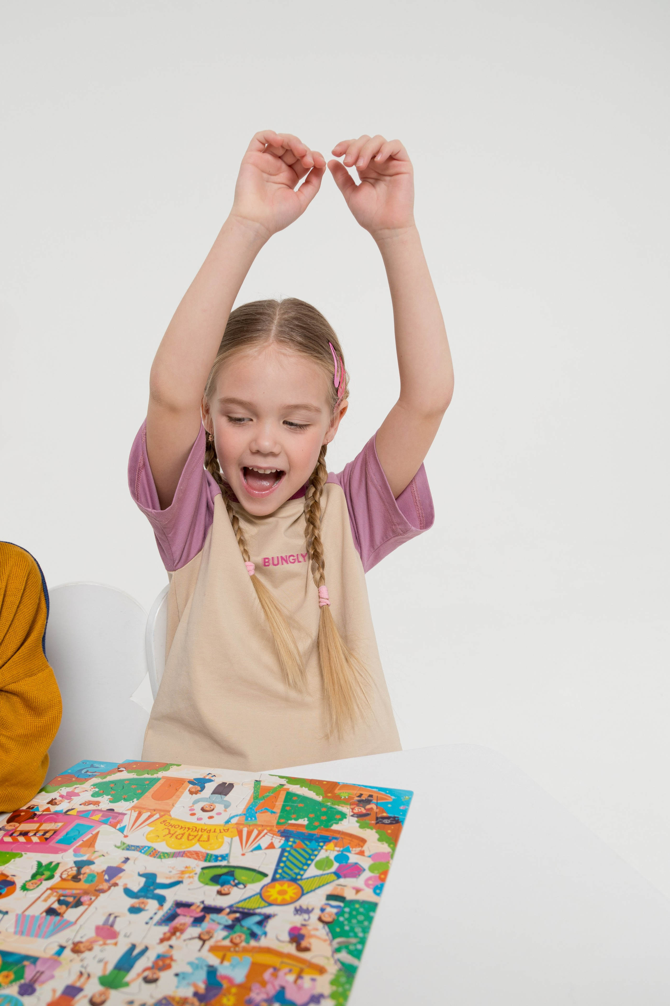 Имиджевая и каталожная съёмка для бренда детских пазлов. Детский и контент фотограф Надя Волкова Санкт-Петербург