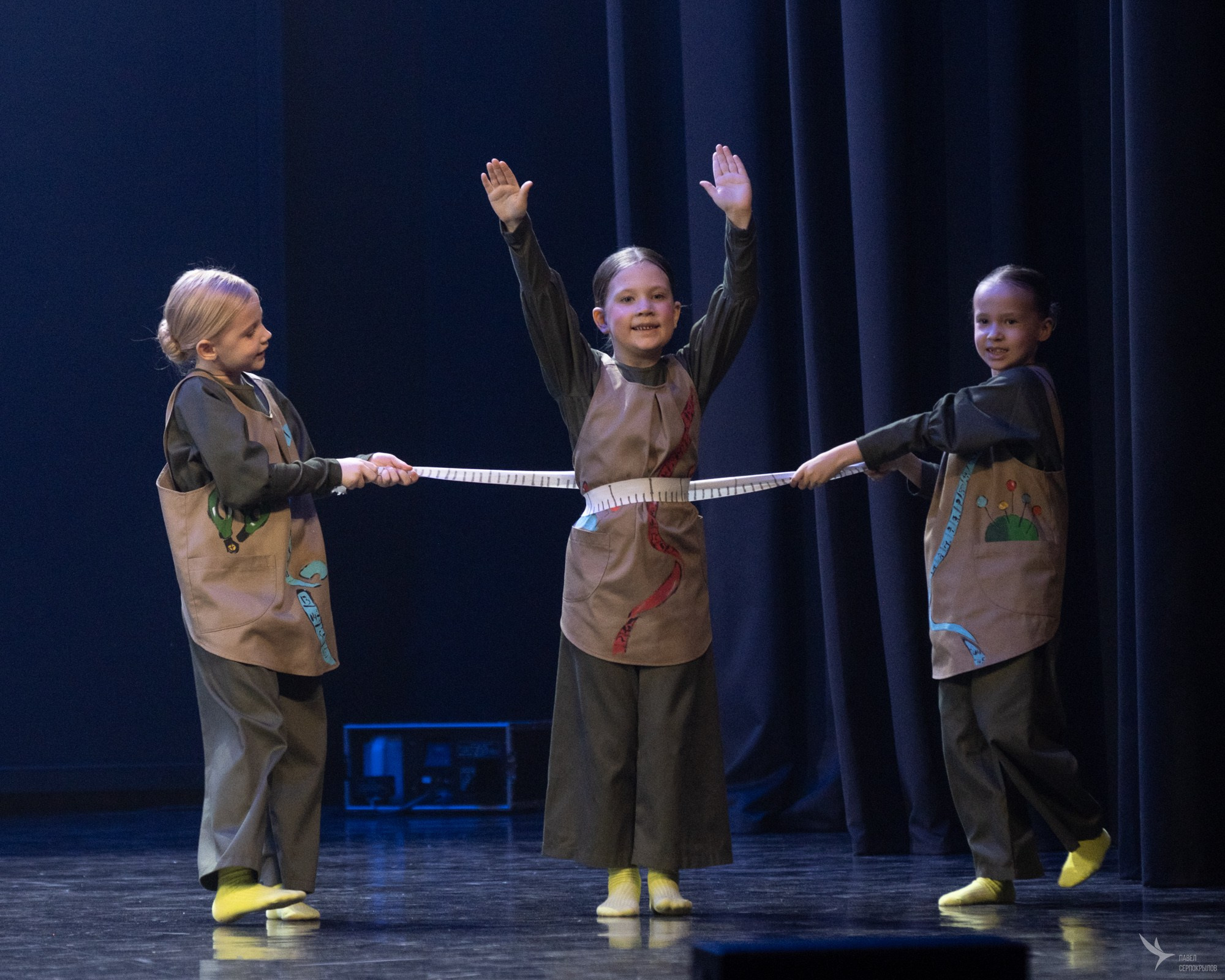 Отчетный концерт студии танца «ШАГ». Репортажный фотограф в Казани Павел Серпокрылов