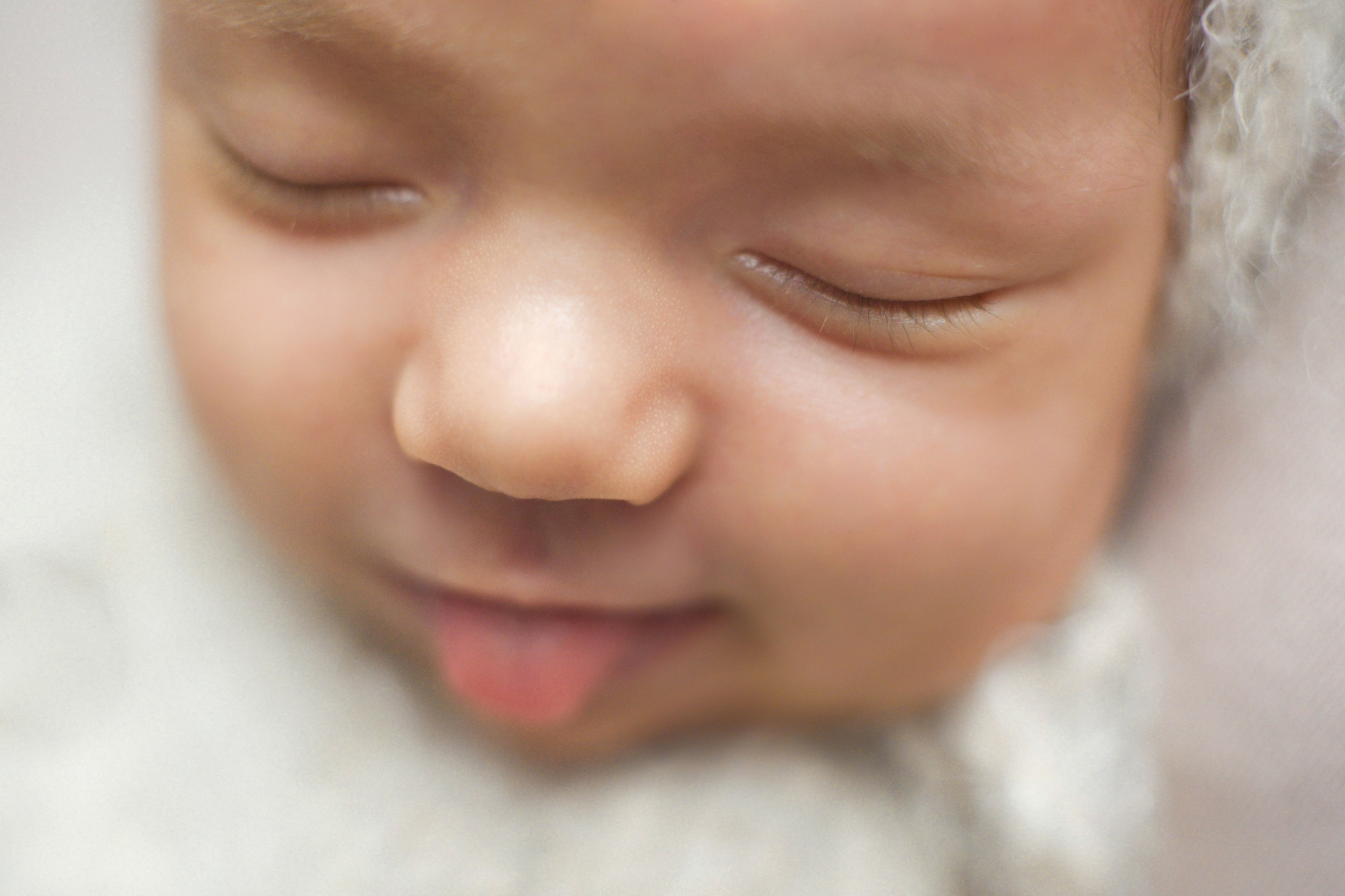 Новорожденные. Фотограф новорожденных Магнитогорск