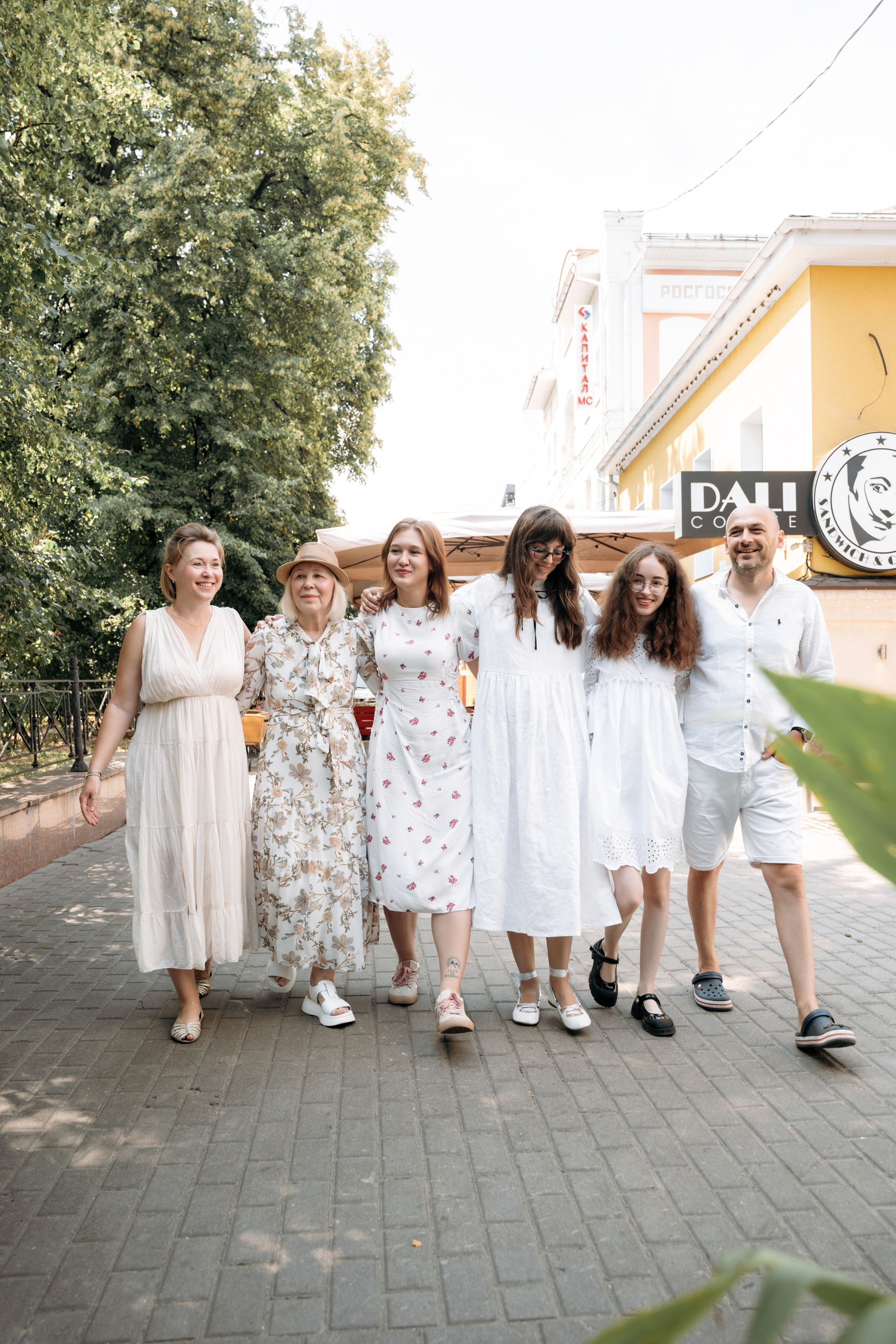 Семья прогулка. Семейный и свадебный фотограф в Ульяновске Арина Авдеева