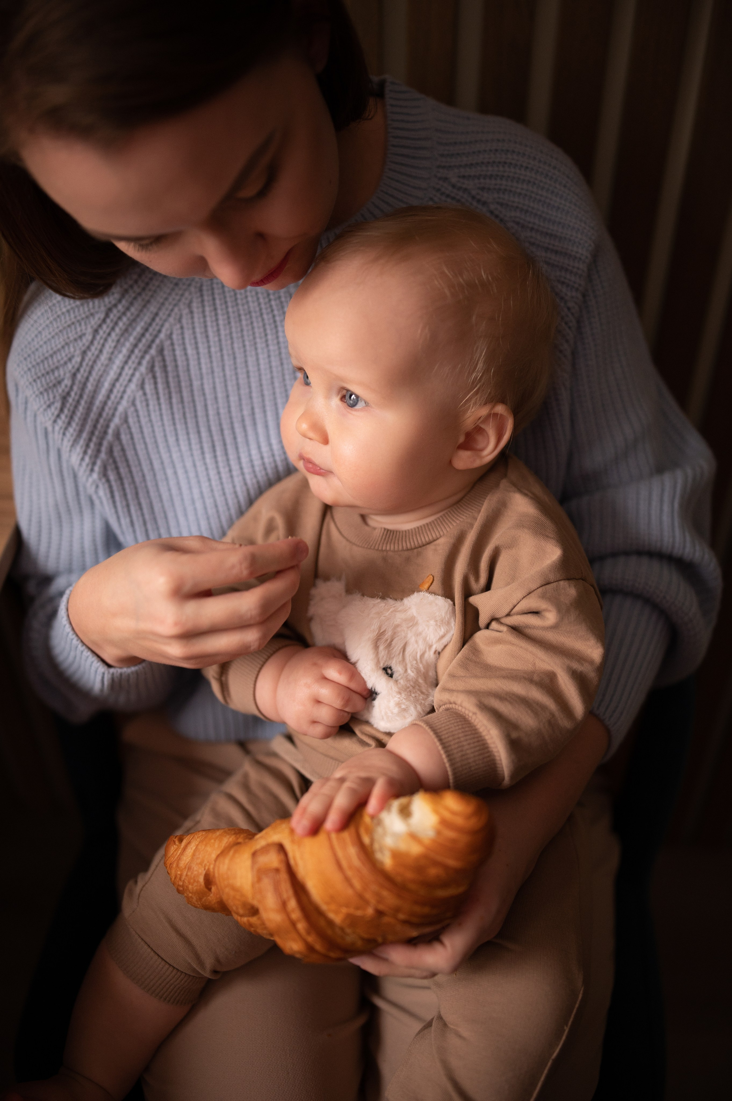 Семейная съёмка дома. Семейный и детский фотограф в Москве Анна Оськина