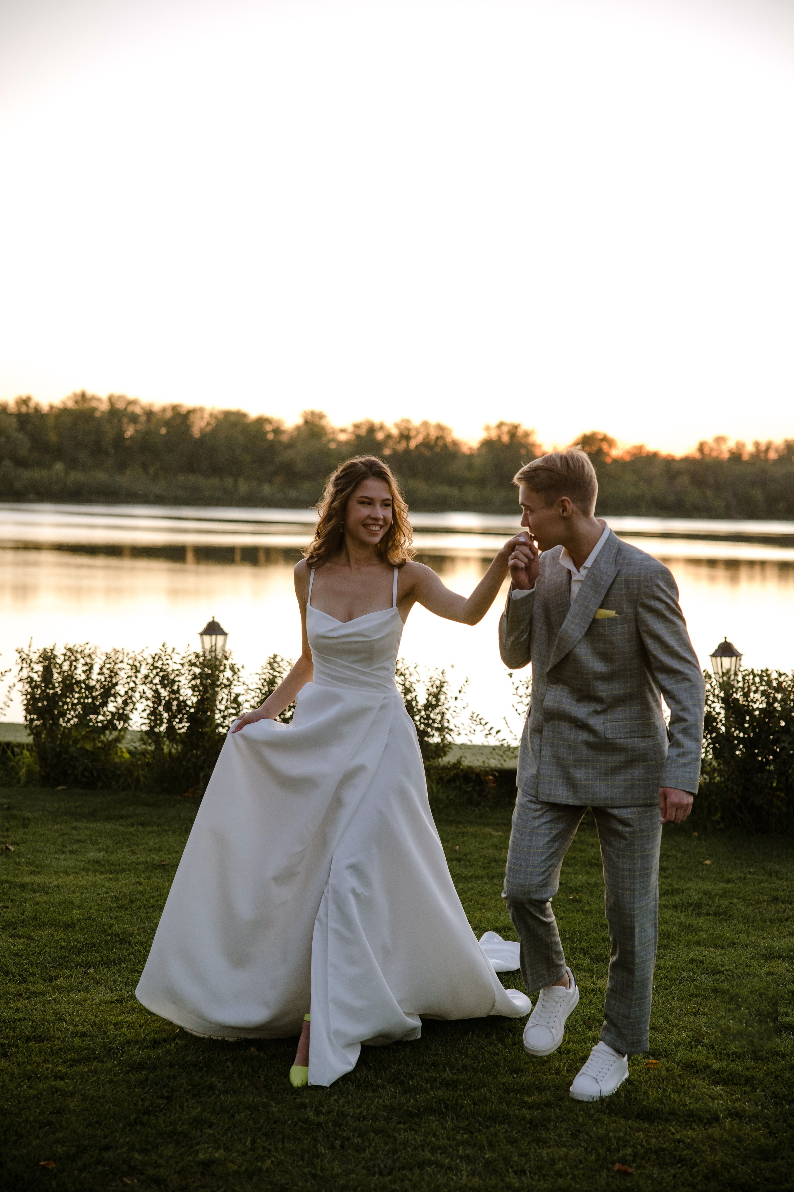 Яркая свадьба в «Нет на карте» в Самаре. Свадебный и семейный фотограф в Самаре и Тольятти | Елена Топанцева