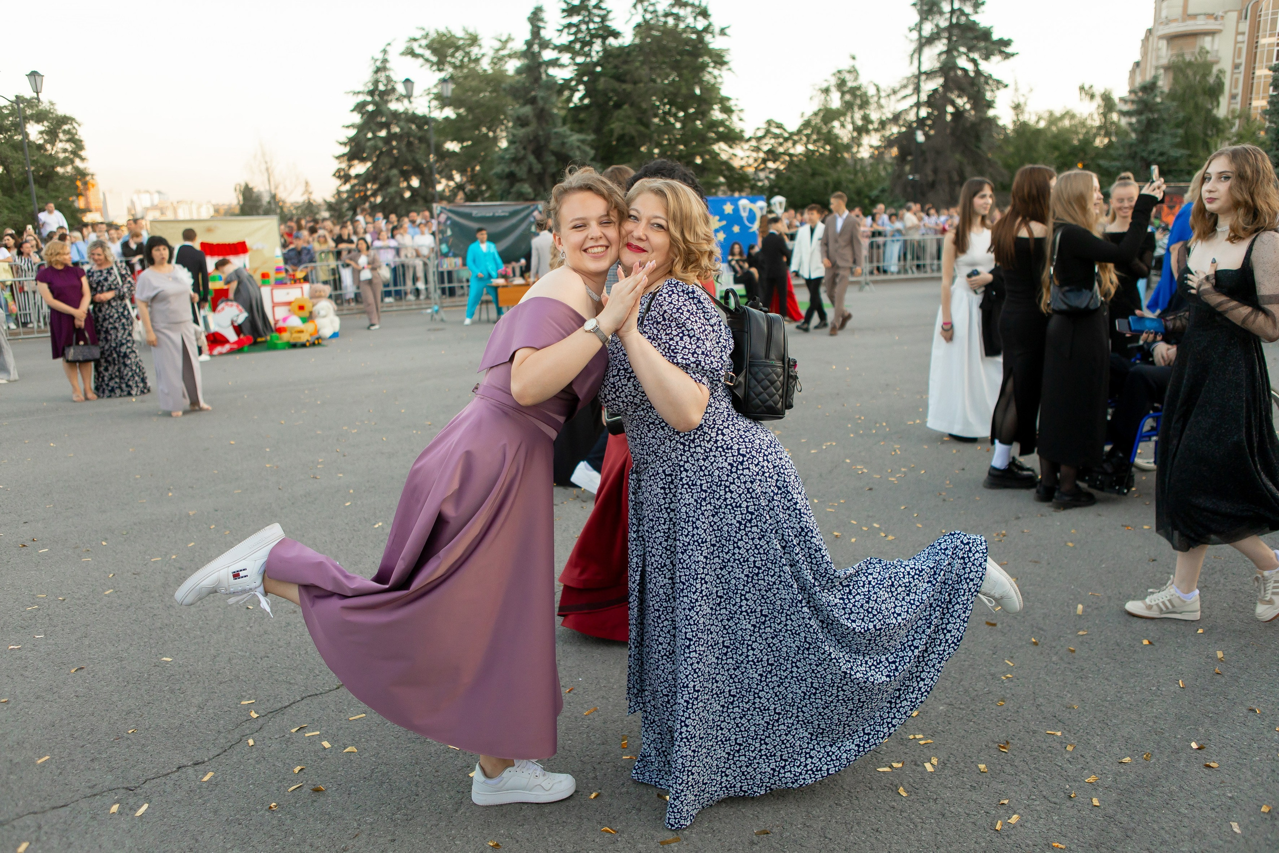 Выпускной Гимназия 12 2024 г. Свадебный и портретный Фотограф в Липецке Дмитрий Котюков