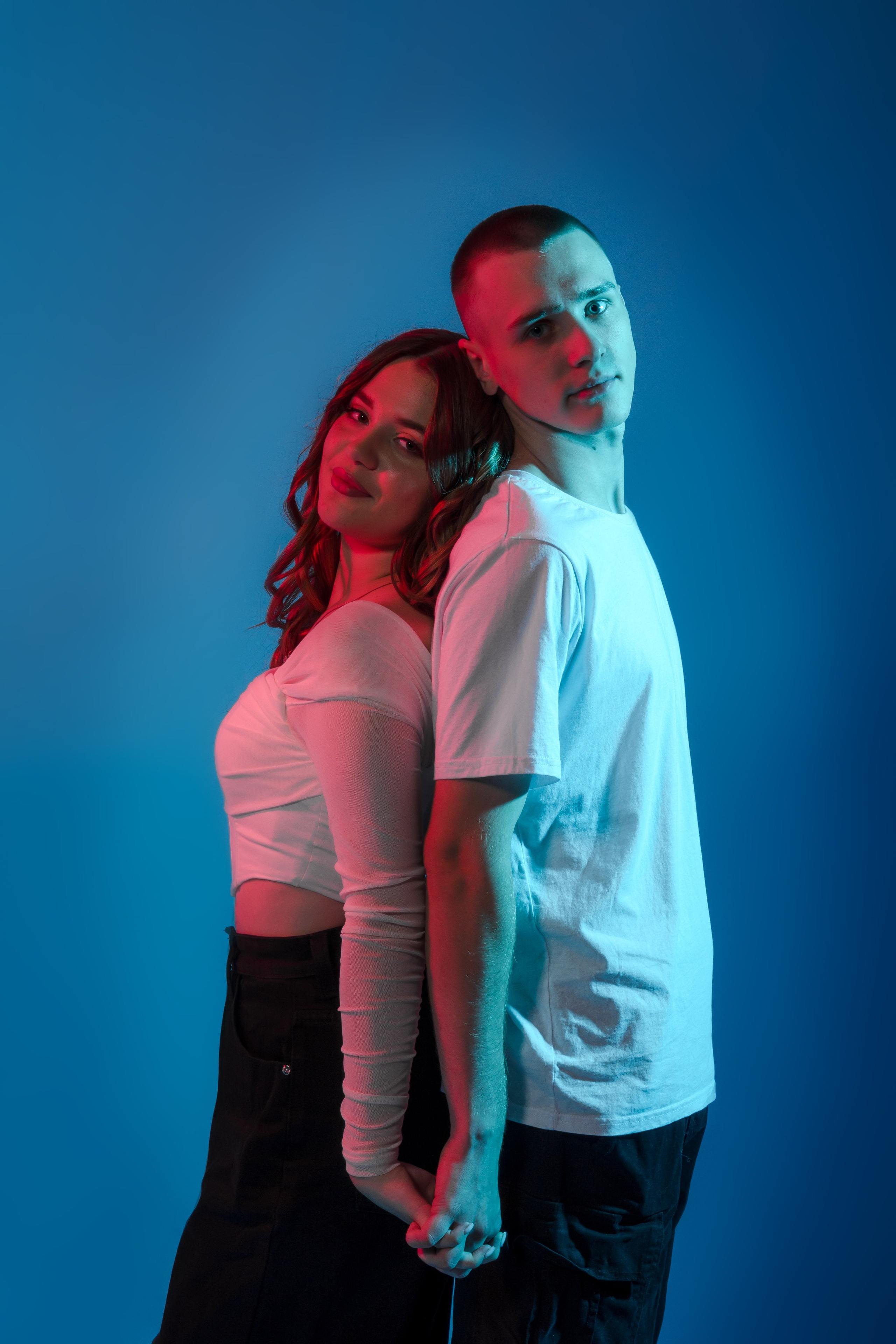 Съемки в студии. Индивидуальные, семейные, студийные съемки в Серпухове и за пределами