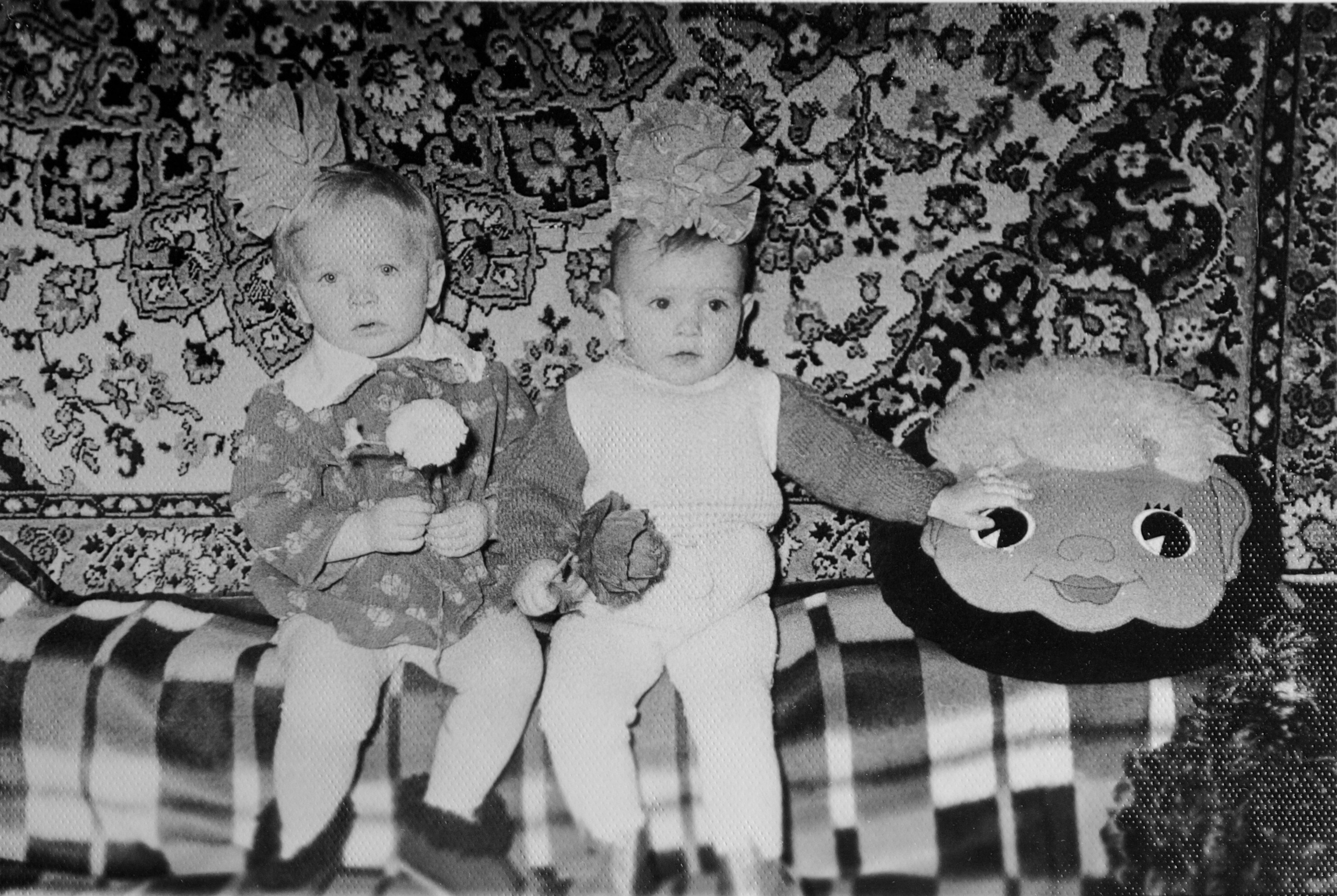 Личные фото. Школьные выпускные альбомы в Москве Марина Николаева