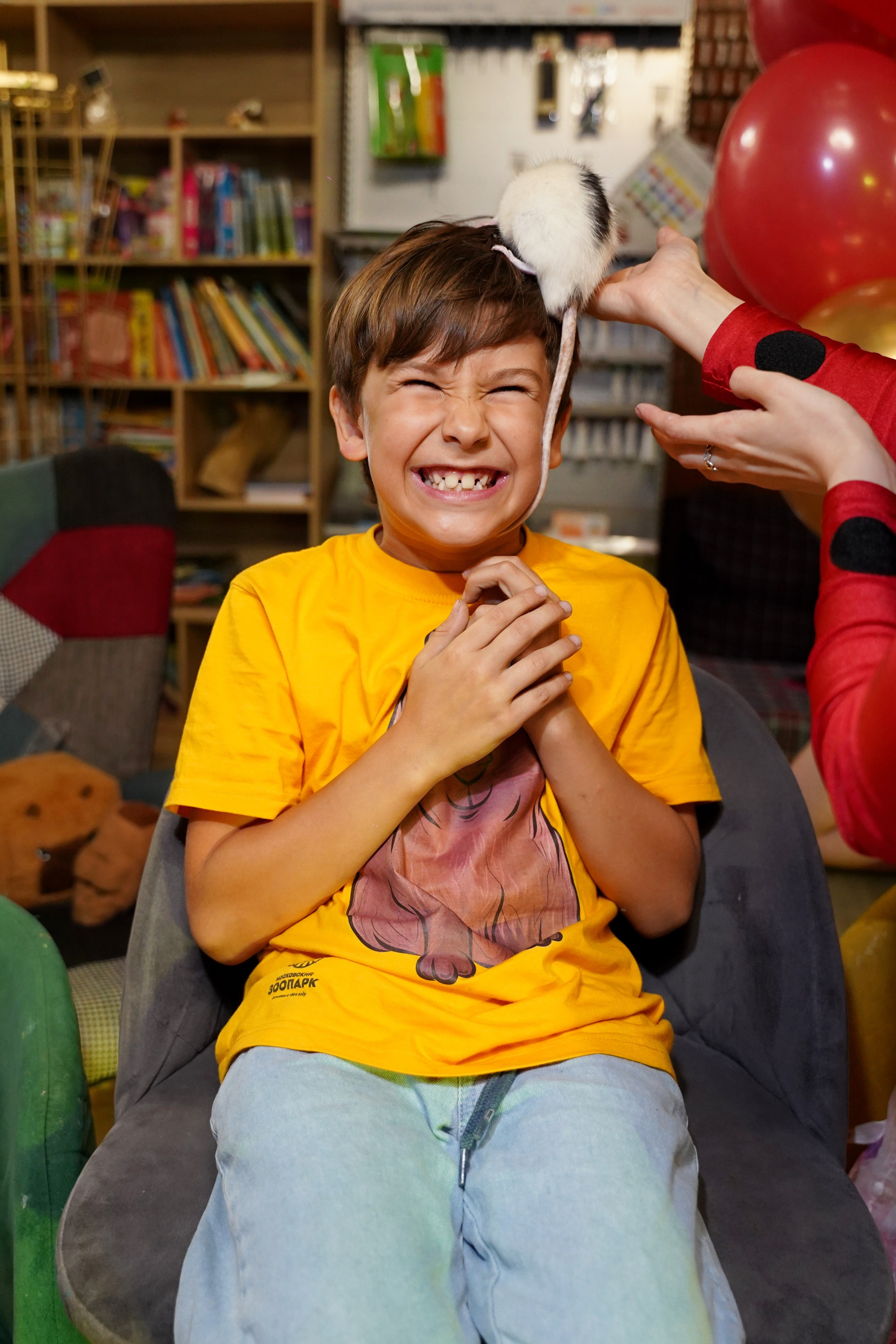 День рождения в арт-центре. Репортажный и портретный фотограф в Москве Анастасия Нетунаева