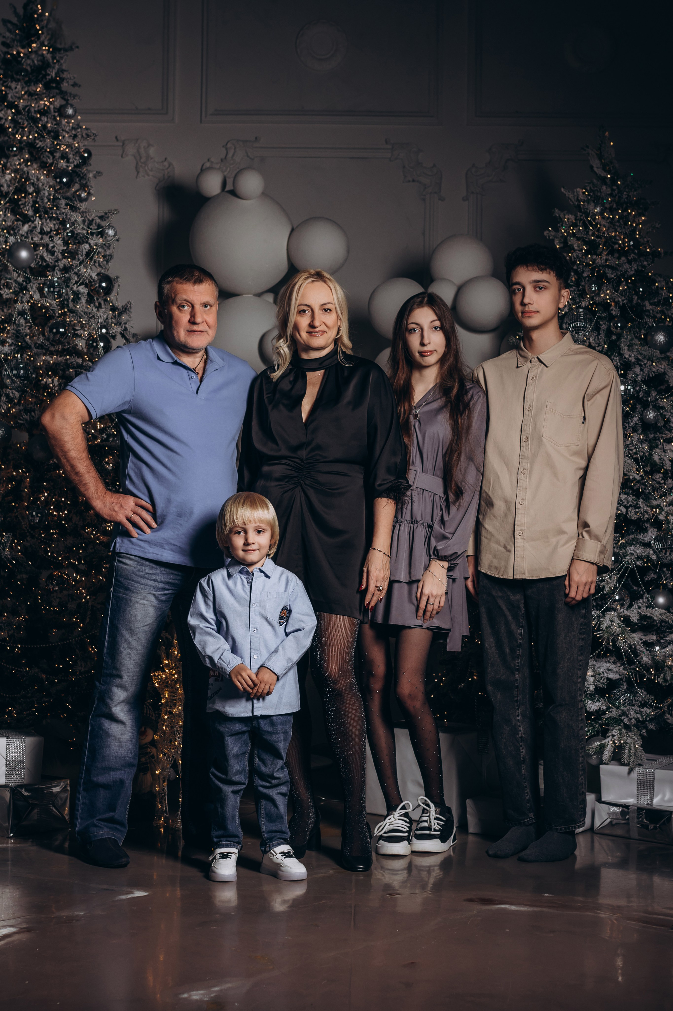 Семейный новый год. Фотограф Красноярск Архипова Алина