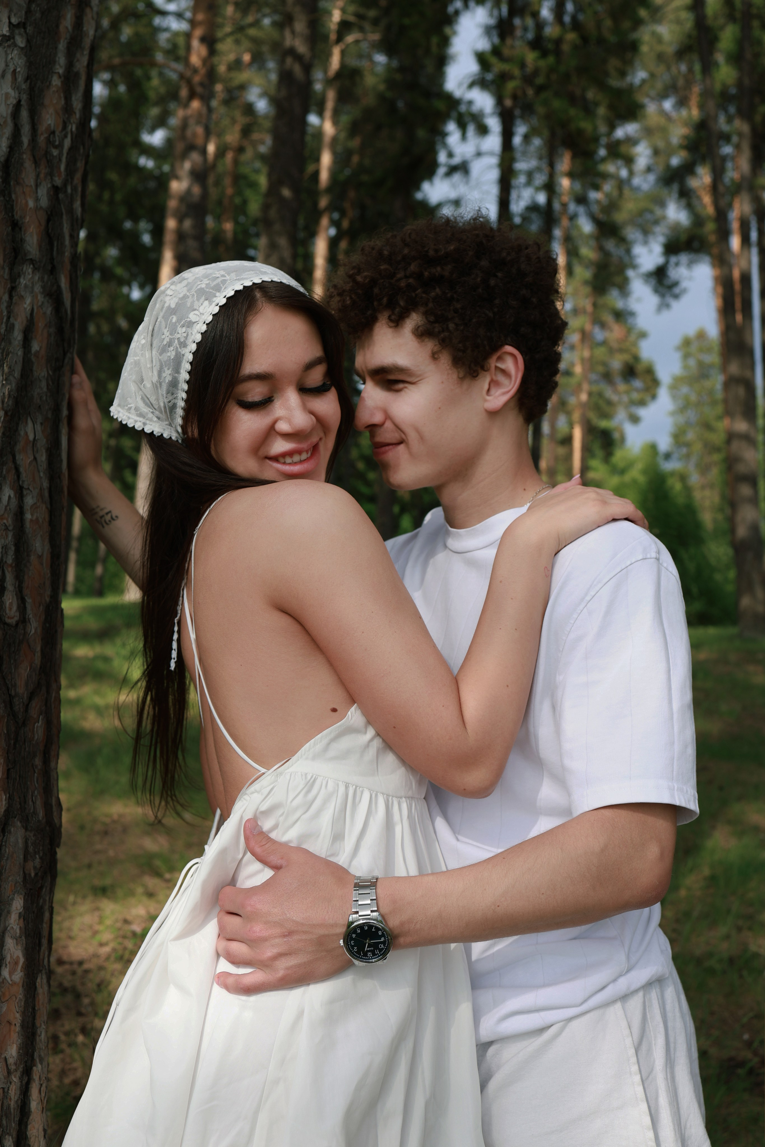 LOVESTORY IN THE FOREST. Кая, фотограф в Санкт-Петербурге, Свадебный фотограф, фотограф на мероприятия, индивидуальные съемки, AI-фотограф