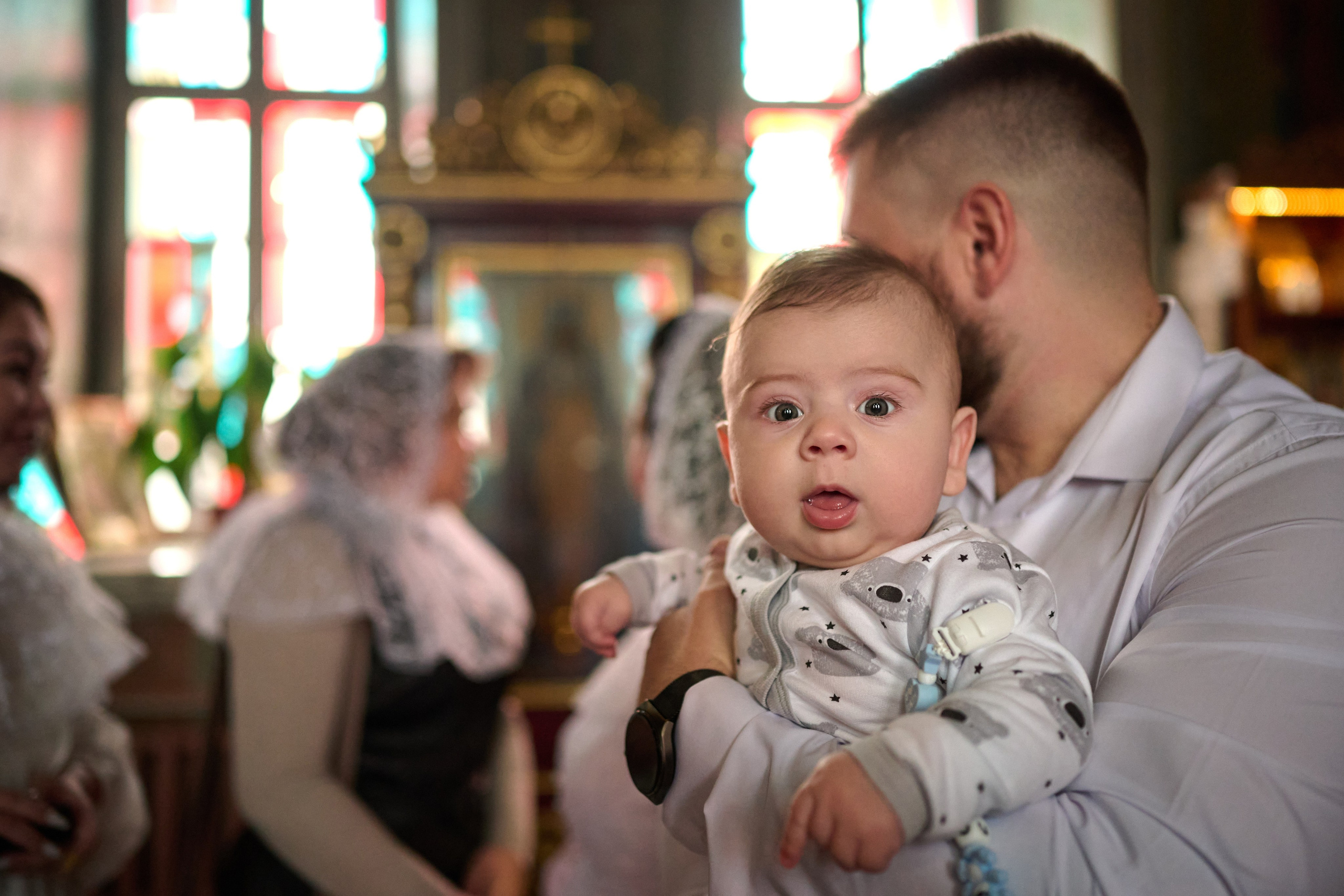 Фотосъемка крещения Саши. Профессиональный фотограф Старый Оскол, Губкин — свадьба, венчание, крещение, юбилей и день рождения
