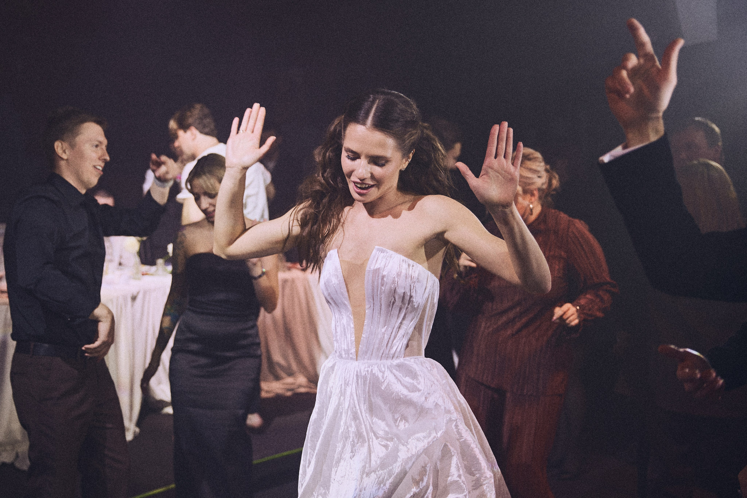 VIBE&VELVET. Дмитрий Мазуркевич: Профессиональный Репортажный Фотограф