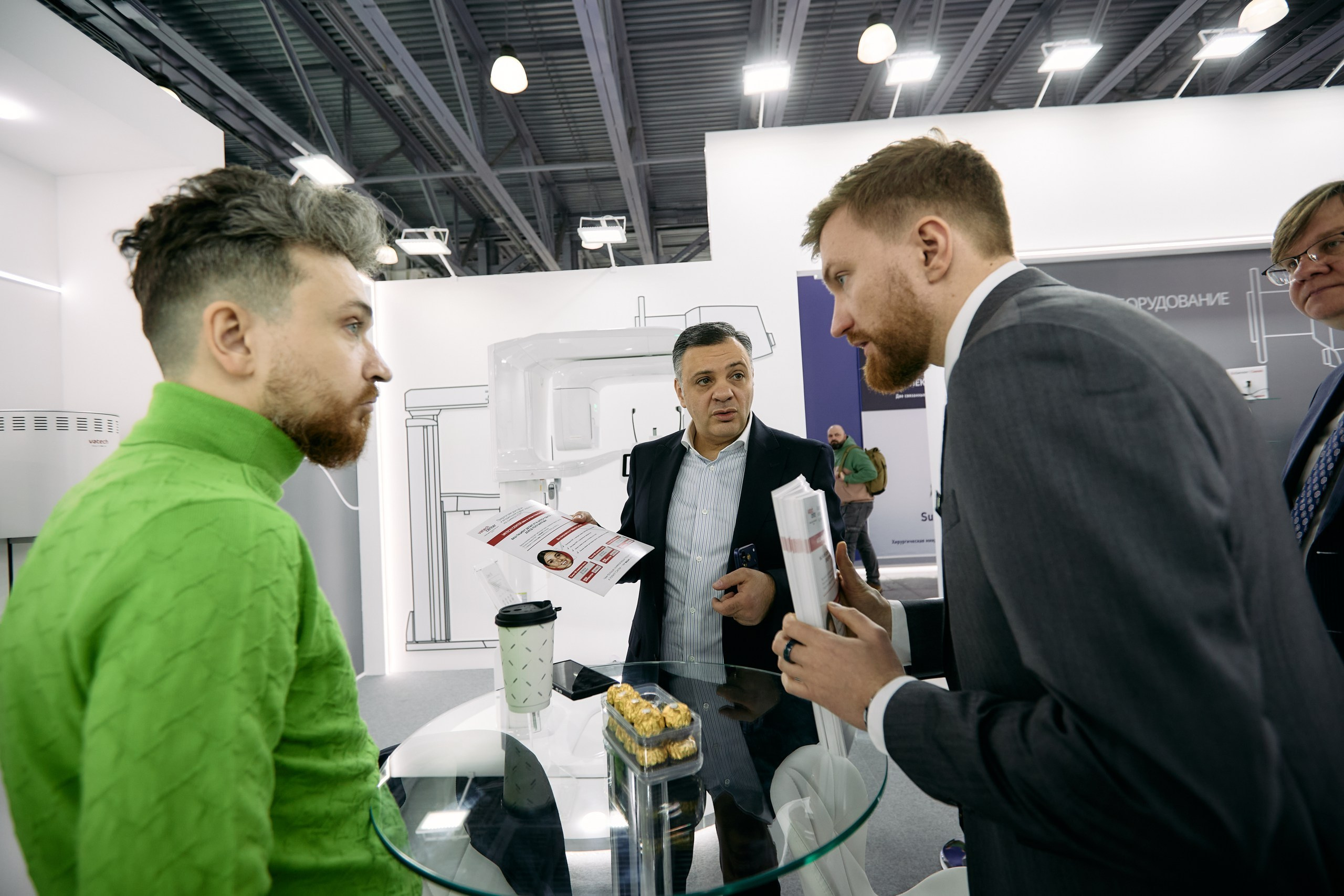 Дентал Салон 2026: Vatech. Свадебный и репортажный фотограф Дмитрий Кононенко