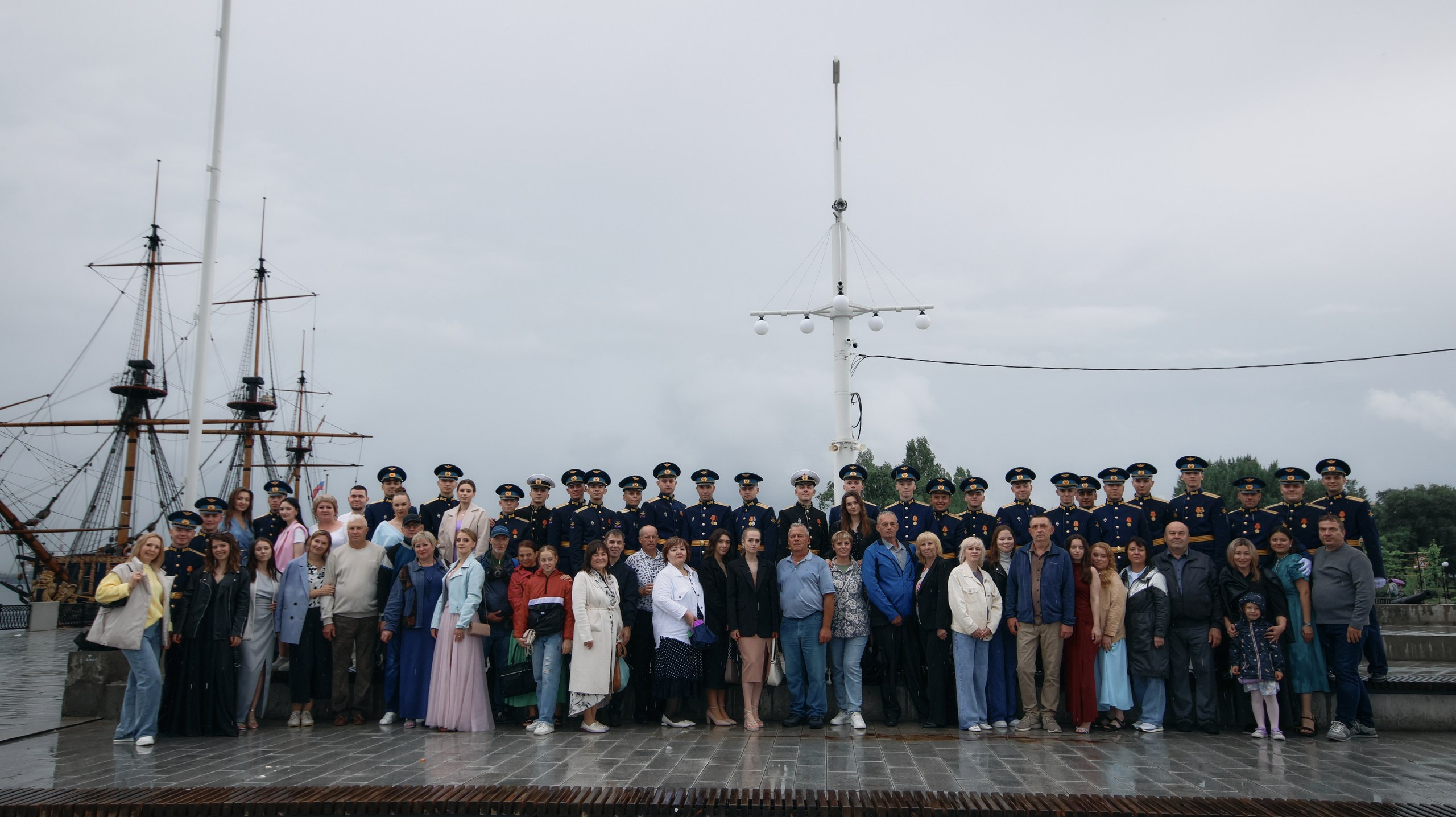 Выпуск Военно Воздушной Академии. Свадебный и репортажный фотограф Дмитрий Кононенко
