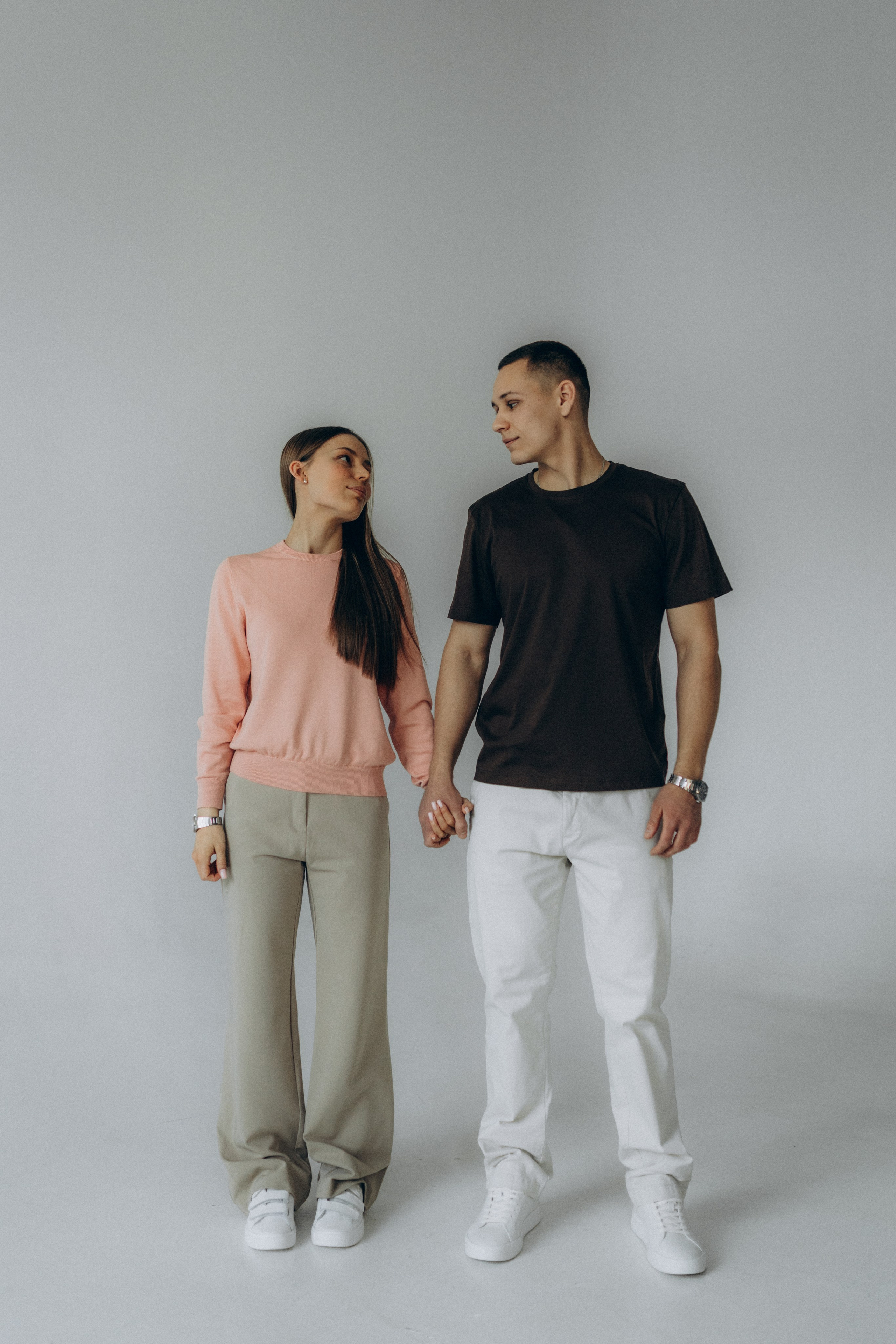 Семейная съёмка на циклораме. Фотограф НОГИНСК, Москва, Анастасия Белая