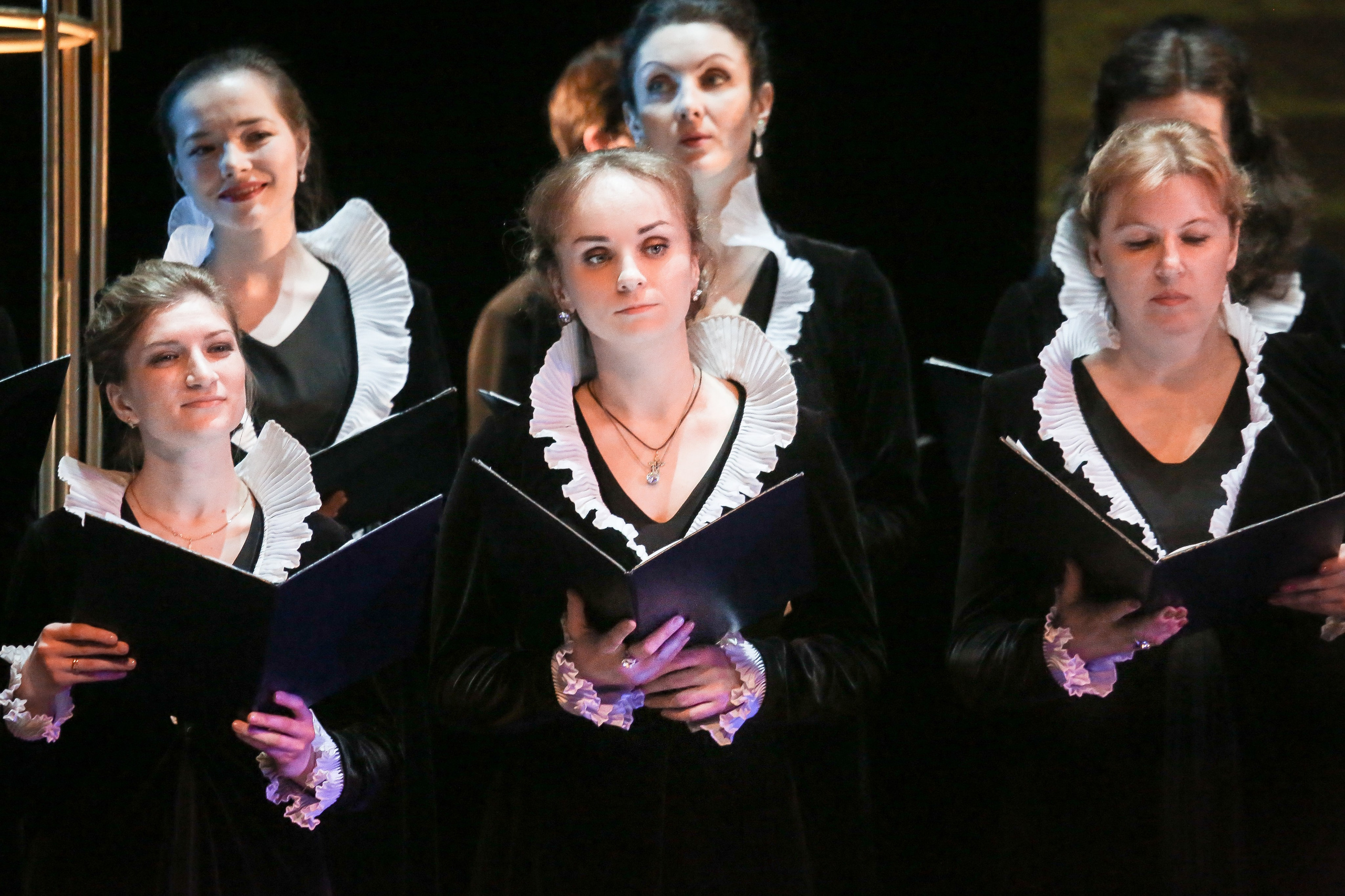 Semi-stage «Тоска» в Новой опере. Дарья Письменюк / Darya Leitstern — фотограф, музыкант, журналист, путешественник