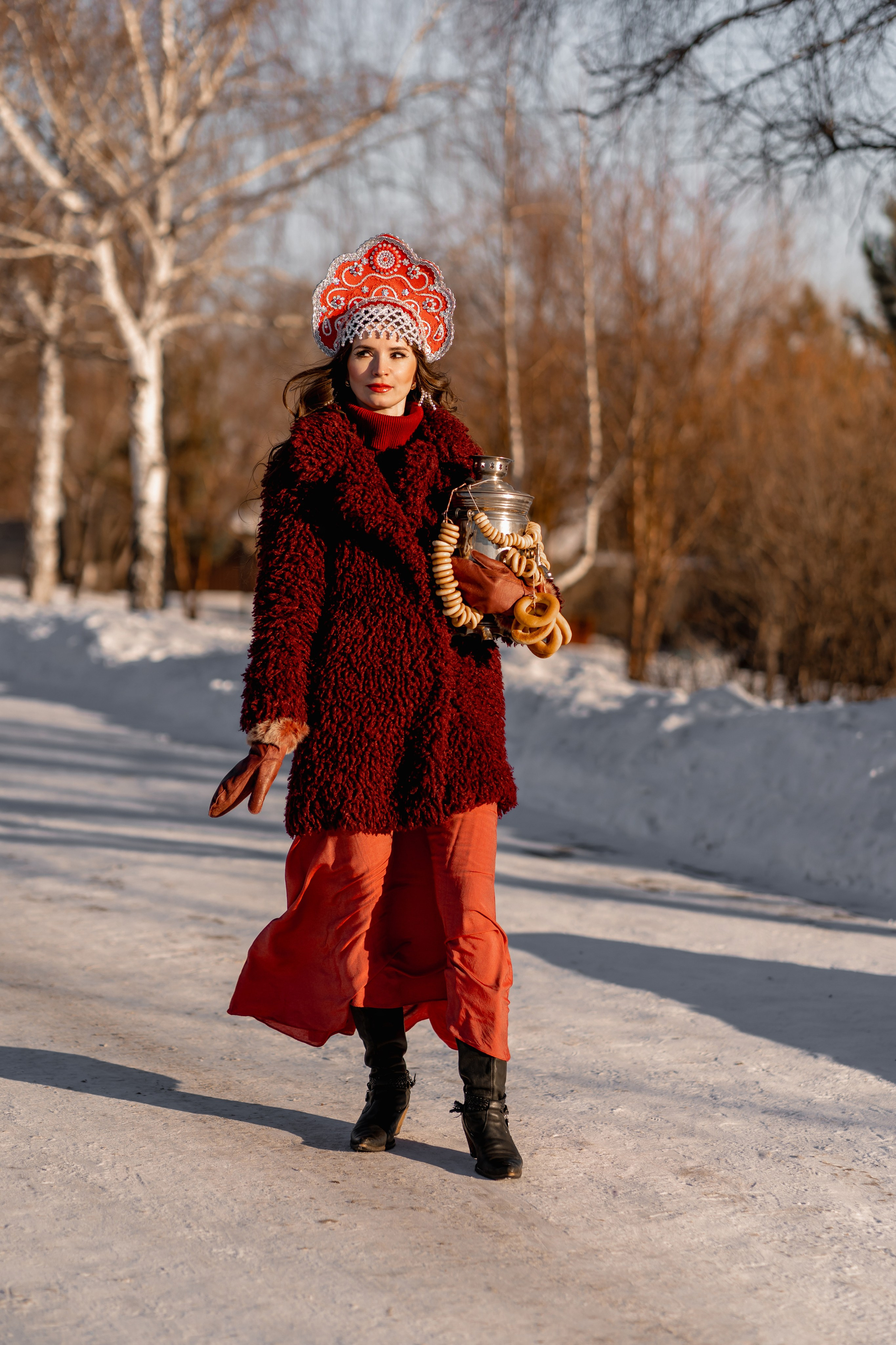 Зимняя фотосессия в русском стиле. Фотограф Ким Наталья в Красноярске